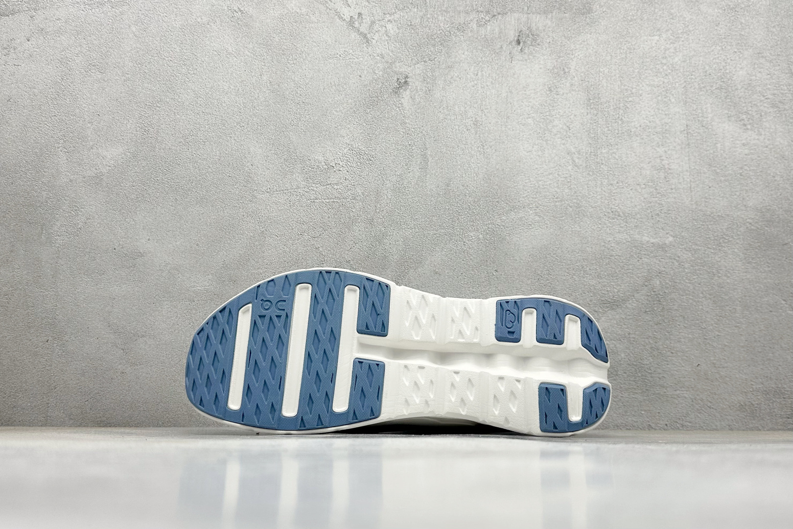 180 XD版On Cloudmonster CL昂跑减震生活休闲鞋 3MF3112-Chinese UA Cheap High Quatity Brand Clothes Bags handbags Sneakers wholesale wholesaler seller from China Factory suppliers Fashion Clothing Shoes best Quality Beautiful Price 180 XD版On Cloudmonster CL昂跑减震生活休闲鞋 3MF3112