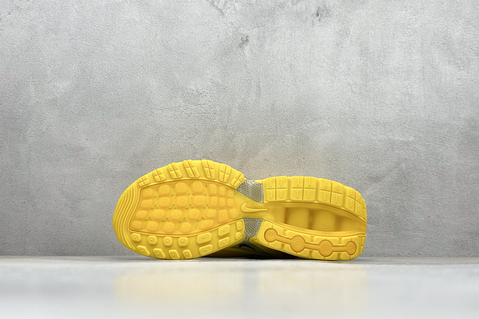 220 YH版 Nike Air Dn 网布 舒适时尚 减震耐磨 低帮 生活休闲鞋 IH7671-700-Chinese UA Cheap High Quatity Brand Clothes Bags handbags Sneakers wholesale wholesaler seller from China Factory suppliers Fashion Clothing Shoes best Quality Beautiful Price 220 YH版 Nike Air Dn 网布 舒适时尚 减震耐磨 低帮 生活休闲鞋 IH7671-700