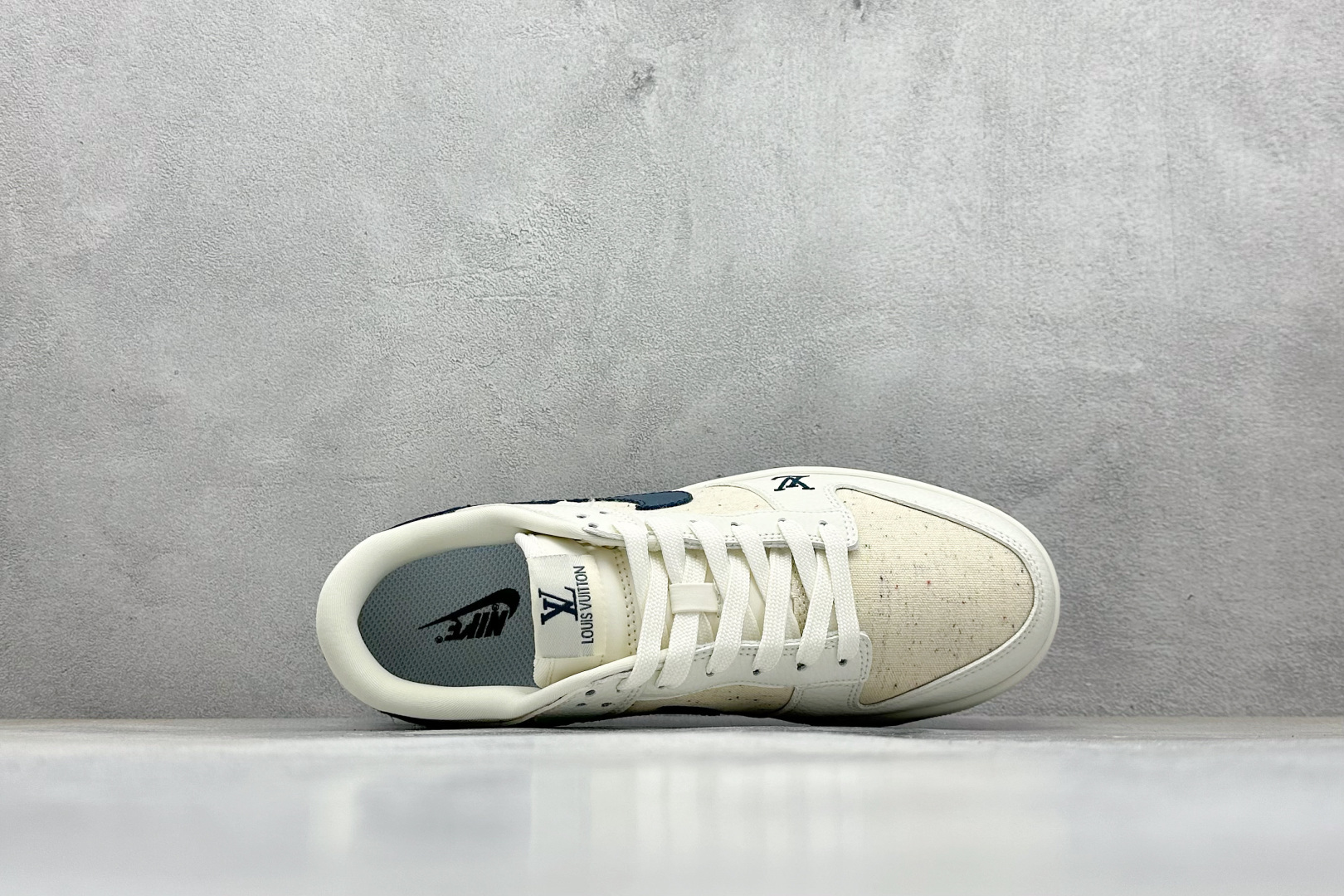 280 SC版Nike SB Dunk Low LV联名 米白藏蓝织布 高端定制 低帮休闲板鞋 SC0601-478