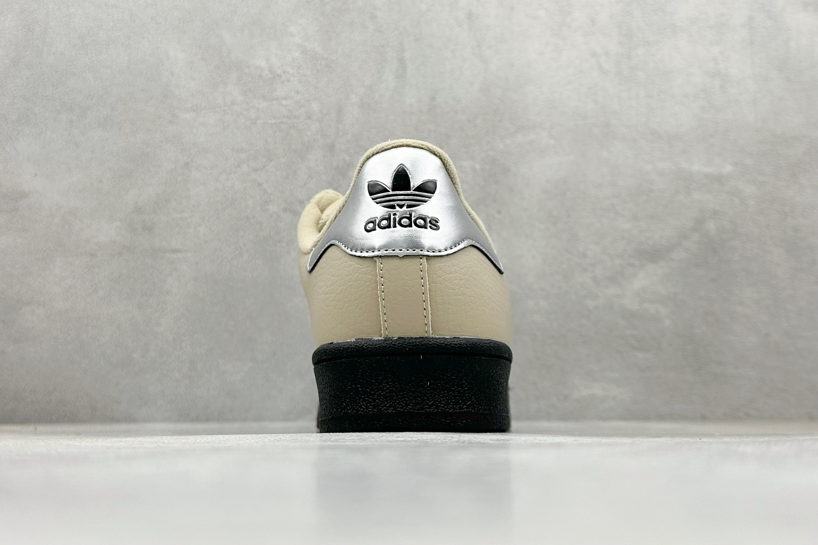 150 Adidas Originals Superstar II 贝壳头休闲板鞋 JR4234-Chinese UA Cheap High Quatity Brand Clothes Bags handbags Sneakers wholesale wholesaler seller from China Factory suppliers Fashion Clothing Shoes best Quality Beautiful Price 150 Adidas Originals Superstar II 贝壳头休闲板鞋 JR4234