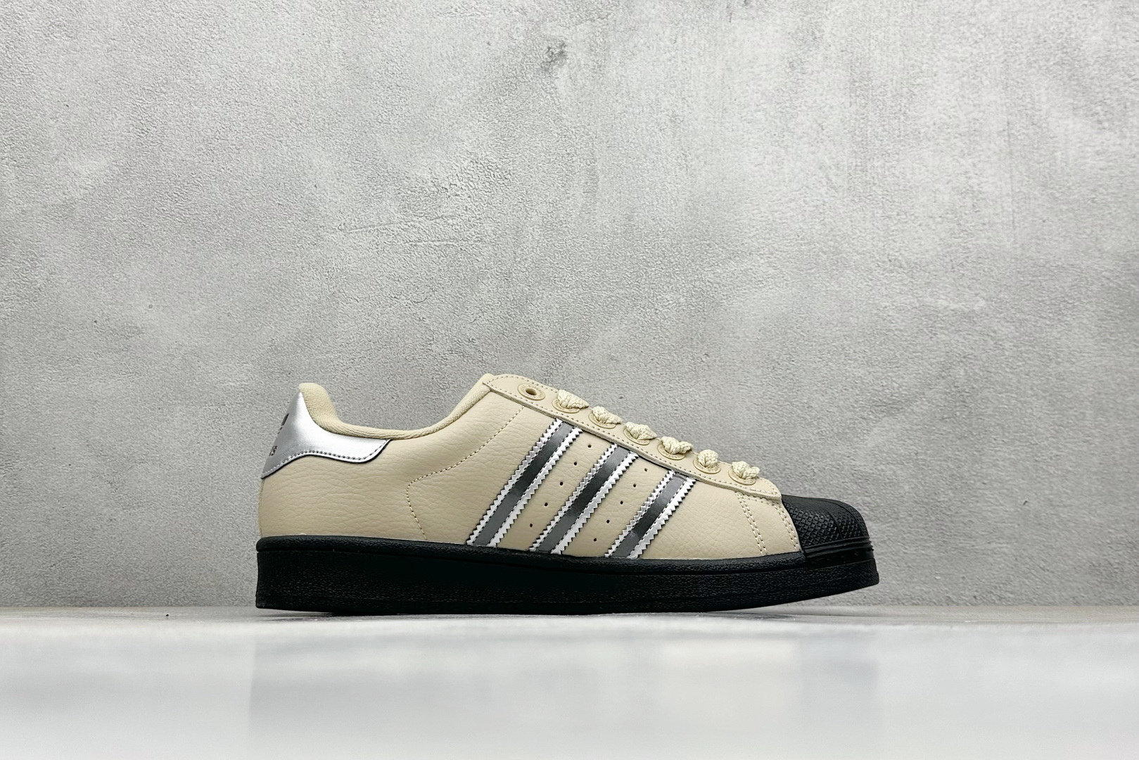 150 Adidas Originals Superstar II 贝壳头休闲板鞋 JR4234-Chinese UA Cheap High Quatity Brand Clothes Bags handbags Sneakers wholesale wholesaler seller from China Factory suppliers Fashion Clothing Shoes best Quality Beautiful Price 150 Adidas Originals Superstar II 贝壳头休闲板鞋 JR4234