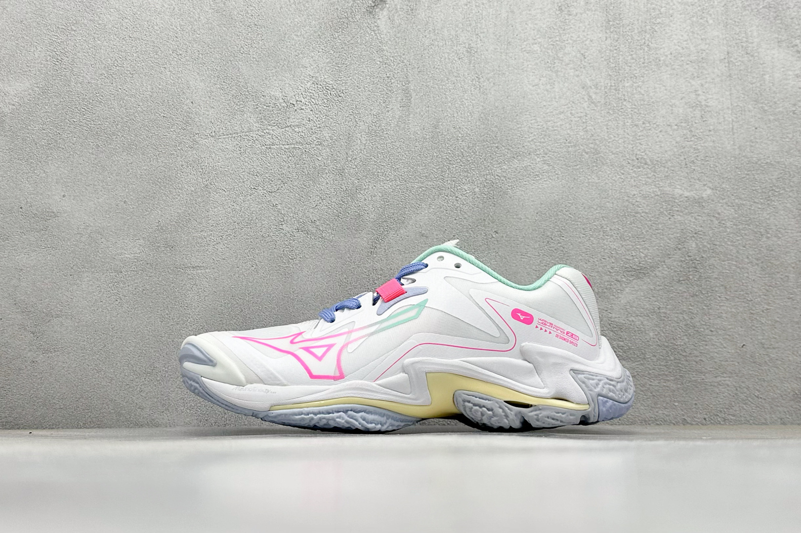 220 Mizuno 美津浓 3 Wave Rider Beta 复古时尚休闲舒适减震运动跑步鞋