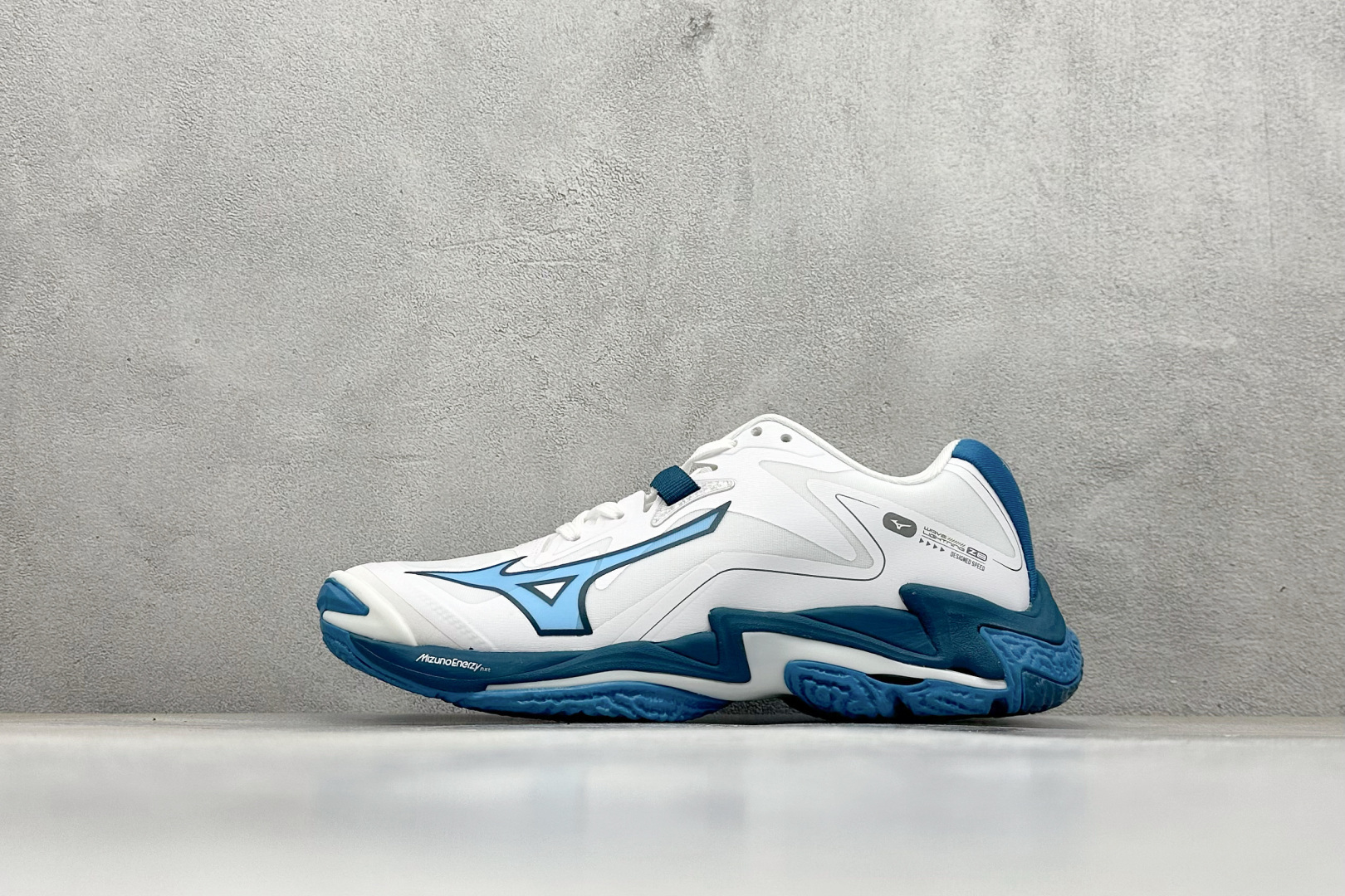 220 Mizuno 美津浓 3 Wave Rider Beta 复古时尚休闲舒适减震运动跑步鞋