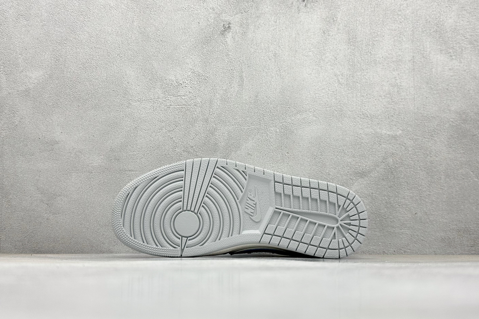 280 Travis Scott x Fragment Design x Jordan Air Jordan 1 Low SP “LV联名-米灰蓝帆布拼接” JW1188-145