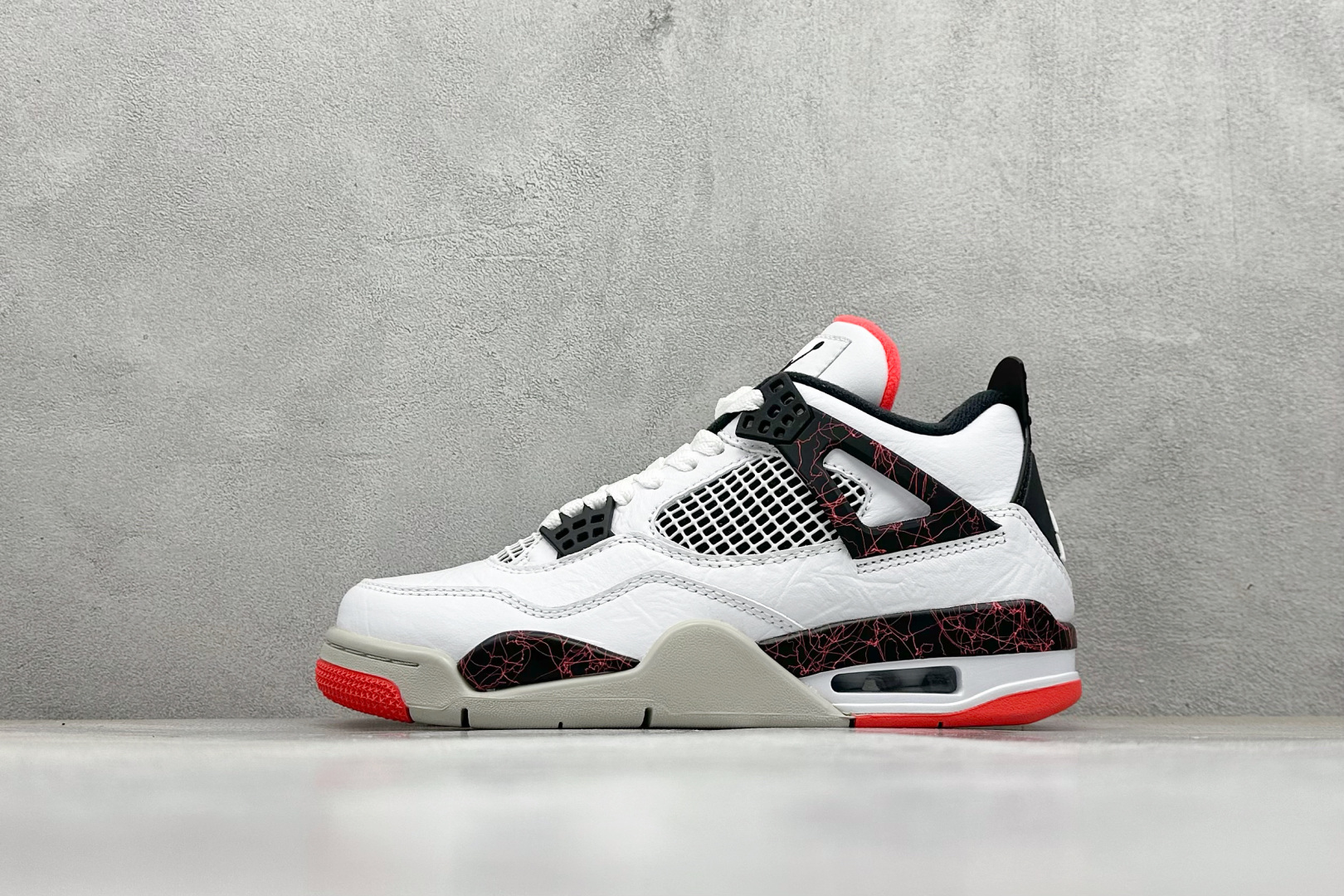 纯原福利 Air Jordan AJ4 Retro 篮球鞋原纸板楦头开发 定制优质皮料 完美鞋型匹配公司