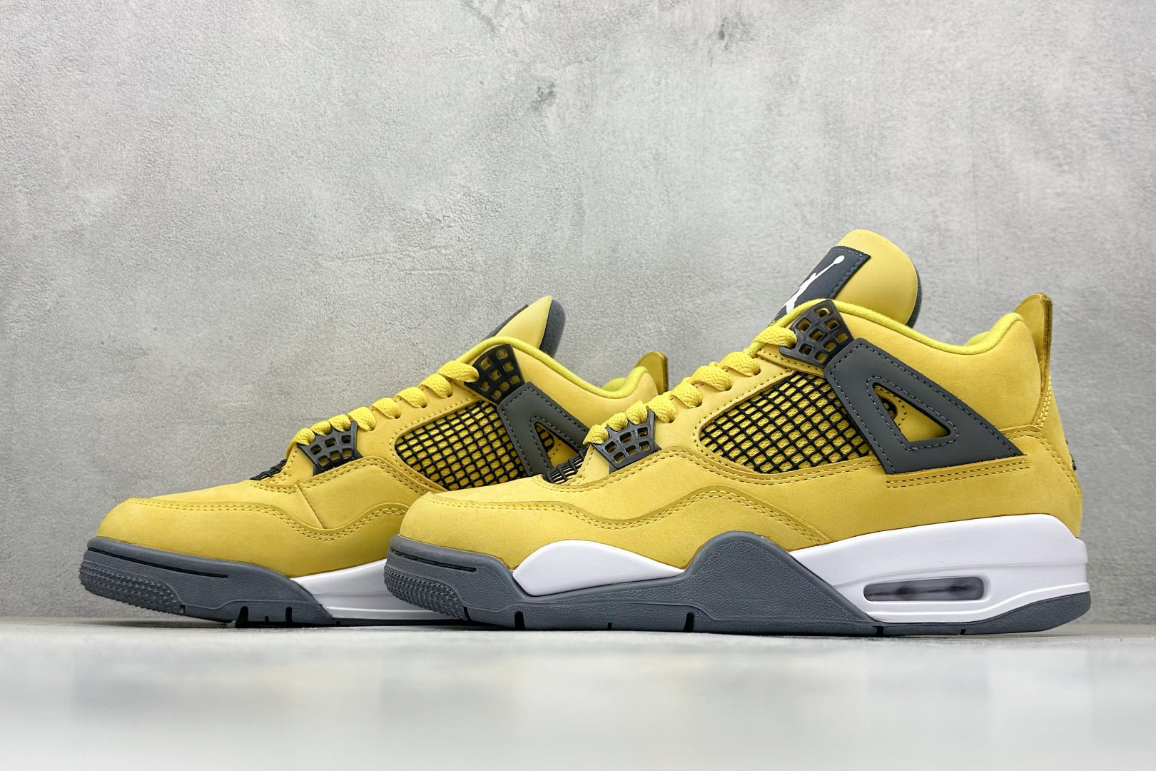 新F版Air Jordan AJ4 Retro 电母 中帮篮球鞋 CT8527-700