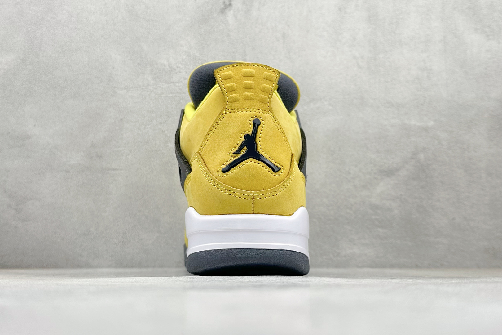 新F版Air Jordan AJ4 Retro 电母 中帮篮球鞋 CT8527-700