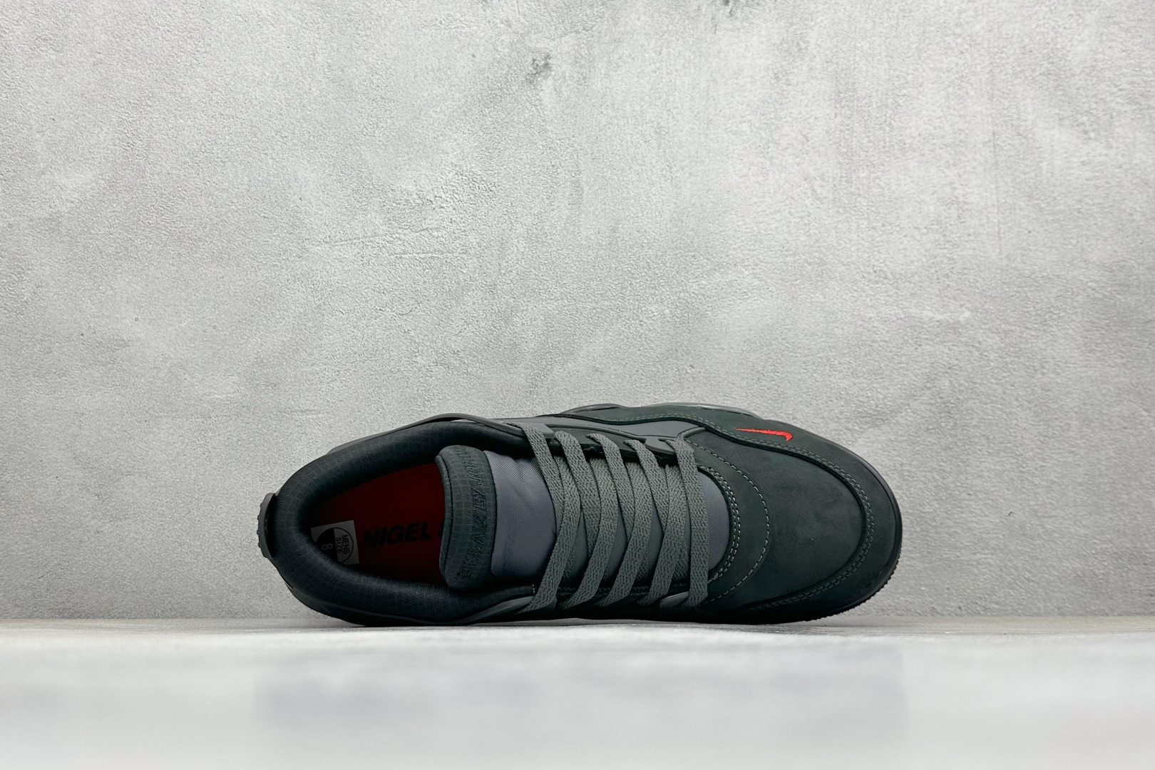 新F版Air Jordan AJ4 黑青 低帮复古篮球鞋 HF4334-004