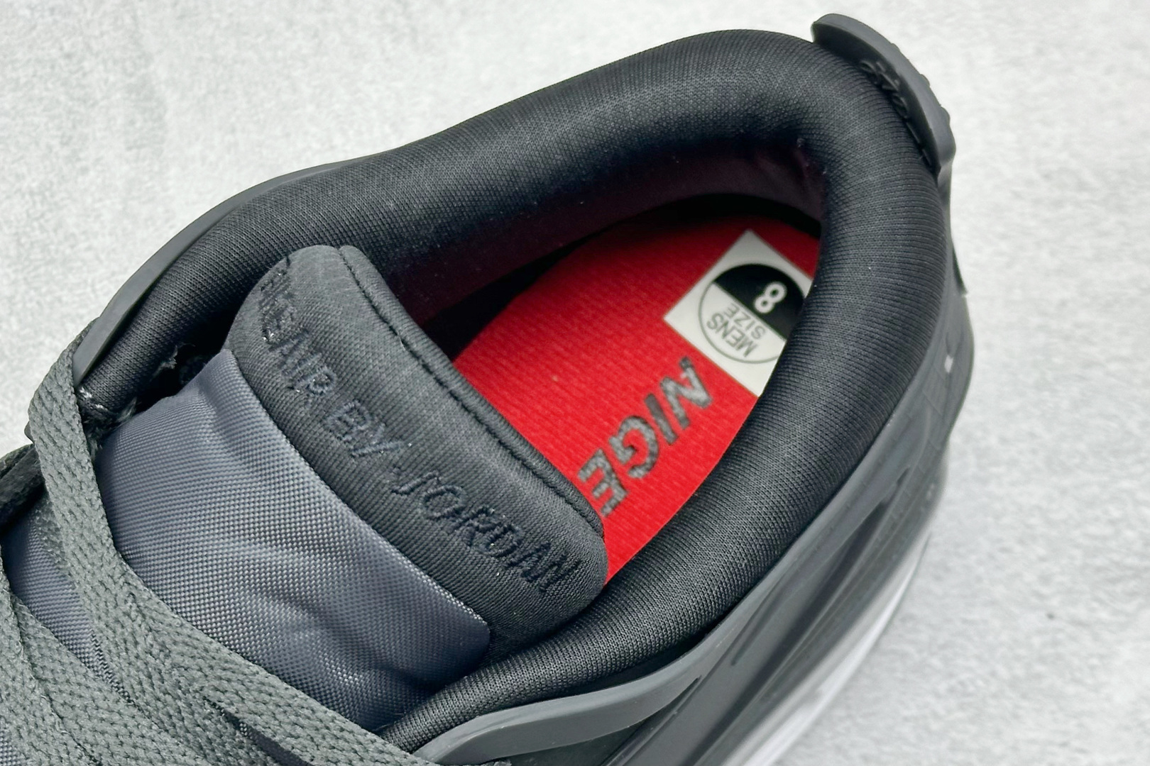 新F版Air Jordan AJ4 黑青 低帮复古篮球鞋 HF4334-004