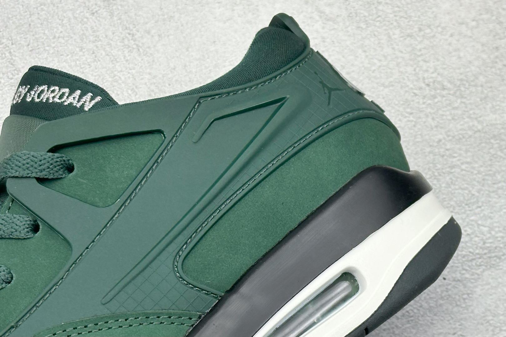 270 新F版Air Jordan AJ4 军绿 低帮复古篮球鞋 HF4334-300