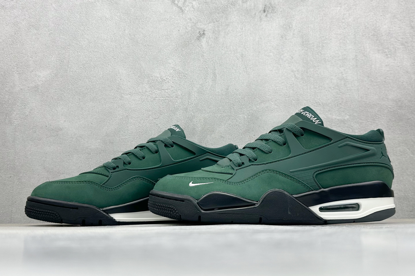 270 新F版Air Jordan AJ4 军绿 低帮复古篮球鞋 HF4334-300