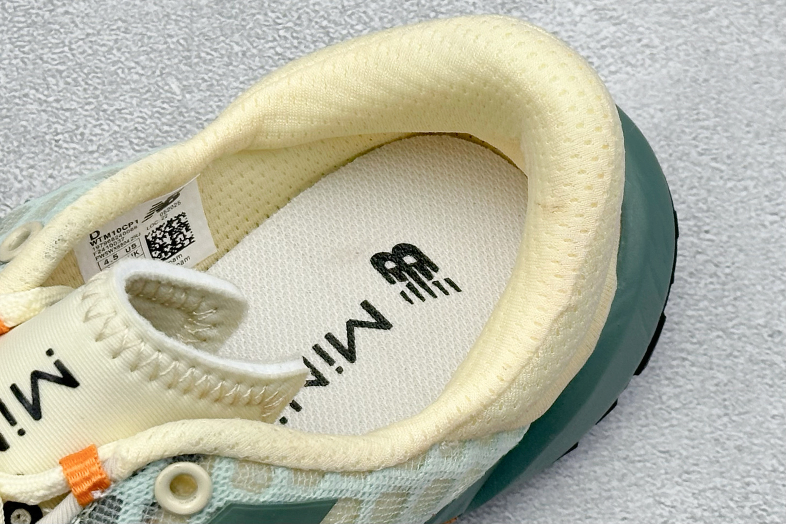 200 XC版New Balance NB MT10O 舒适时尚 减震耐磨 低帮 生活休闲鞋 WTM10CP1