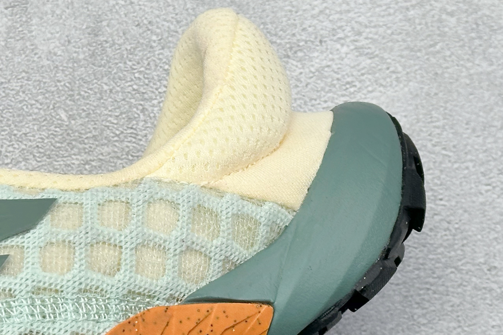 200 XC版New Balance NB MT10O 舒适时尚 减震耐磨 低帮 生活休闲鞋 WTM10CP1