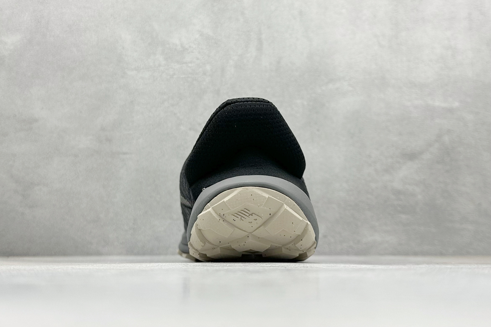 200 XC版New Balance NB MT10O 舒适时尚 减震耐磨 低帮 生活休闲鞋 MTM10LEA