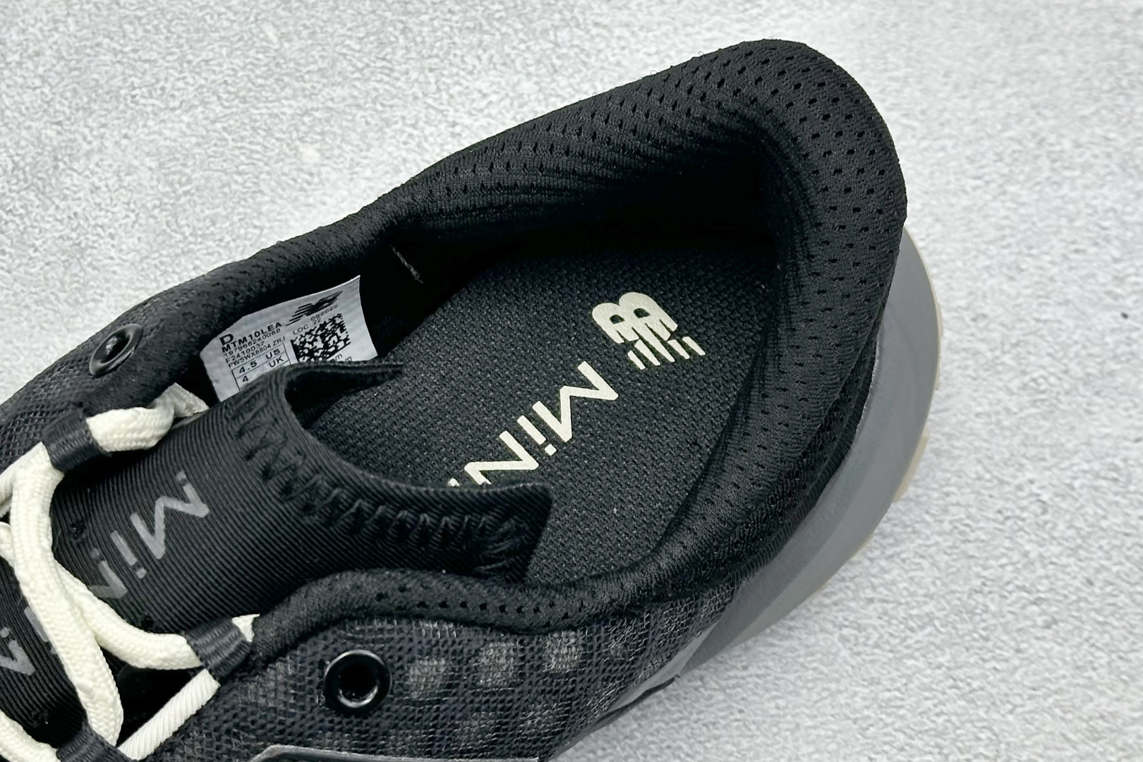 200 XC版New Balance NB MT10O 舒适时尚 减震耐磨 低帮 生活休闲鞋 MTM10LEA