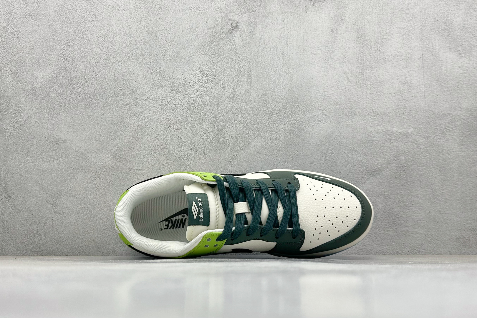 280 XC版Nike SB Dunk Low x Balenciaga 绿白小勾 ZH2598-274