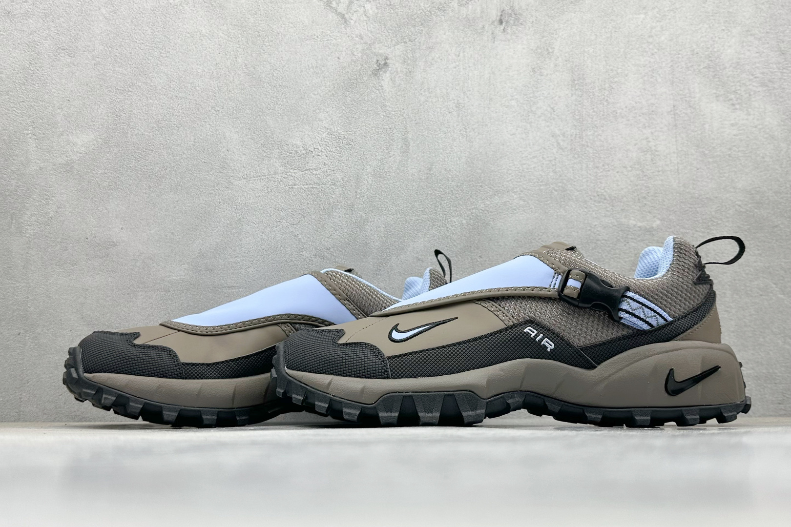 180 GS版Nike ACG Phassad 耐克时尚舒适 抓地登山徒步鞋 HM7133-200-Chinese UA Cheap High Quatity Brand Clothes Bags handbags Sneakers wholesale wholesaler seller from China Factory suppliers Fashion Clothing Shoes best Quality Beautiful Price 180 GS版Nike ACG Phassad 耐克时尚舒适 抓地登山徒步鞋 HM7133-200