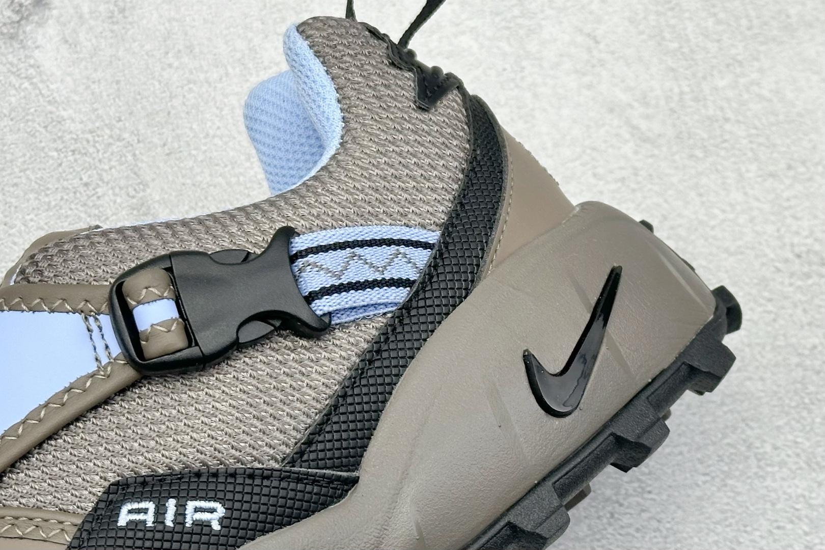 180 GS版Nike ACG Phassad 耐克时尚舒适 抓地登山徒步鞋 HM7133-200-Chinese UA Cheap High Quatity Brand Clothes Bags handbags Sneakers wholesale wholesaler seller from China Factory suppliers Fashion Clothing Shoes best Quality Beautiful Price 180 GS版Nike ACG Phassad 耐克时尚舒适 抓地登山徒步鞋 HM7133-200