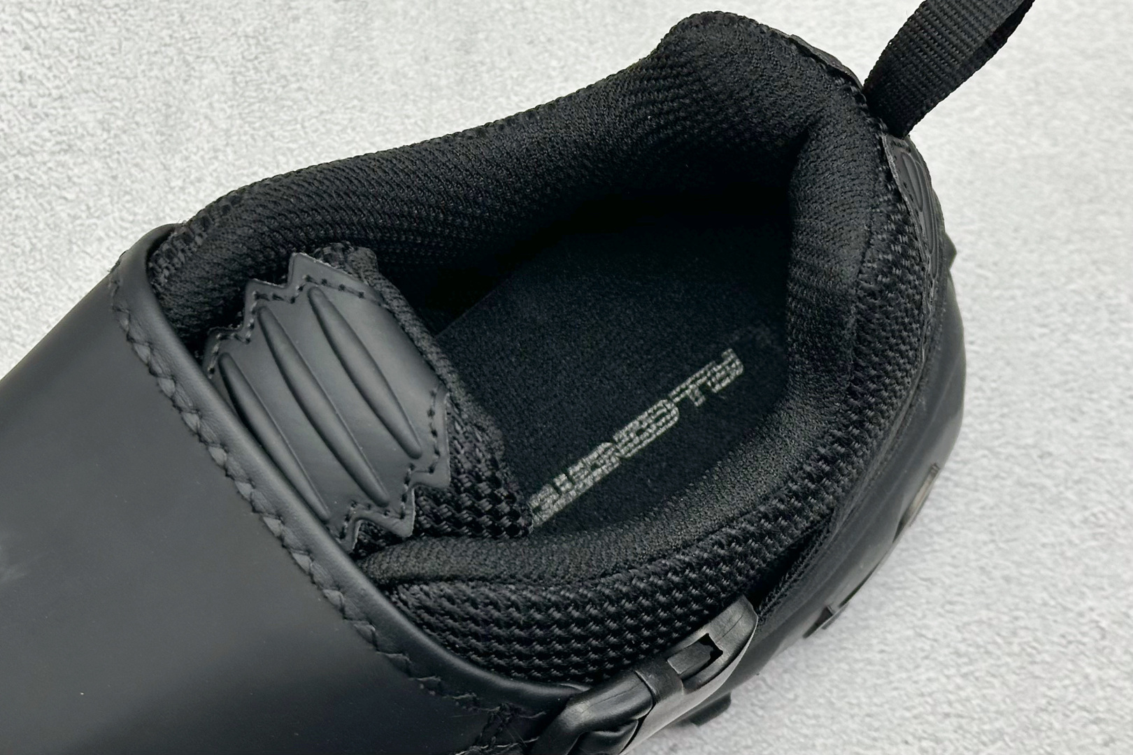 180 GS版Nike ACG Phassad 耐克时尚舒适 抓地登山徒步鞋 HM7133-002