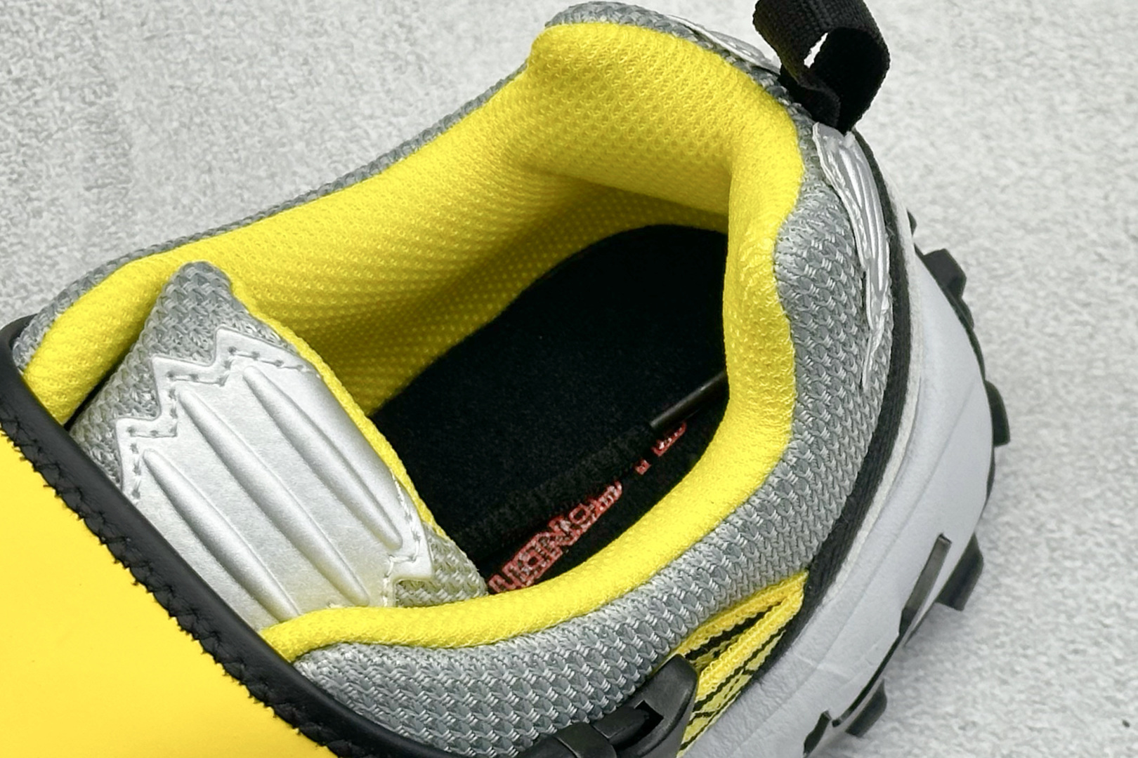 180 GS版Nike ACG Phassad 耐克时尚舒适 抓地登山徒步鞋 HM7133-001