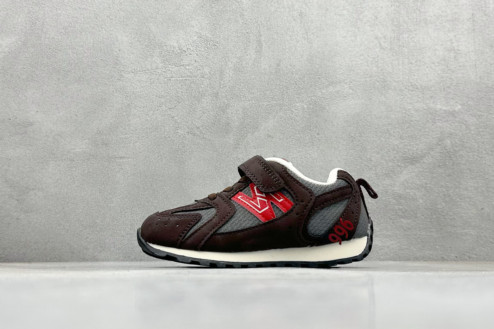 新百伦New Balance NB996 童鞋复古休闲老爹鞋运动慢跑鞋