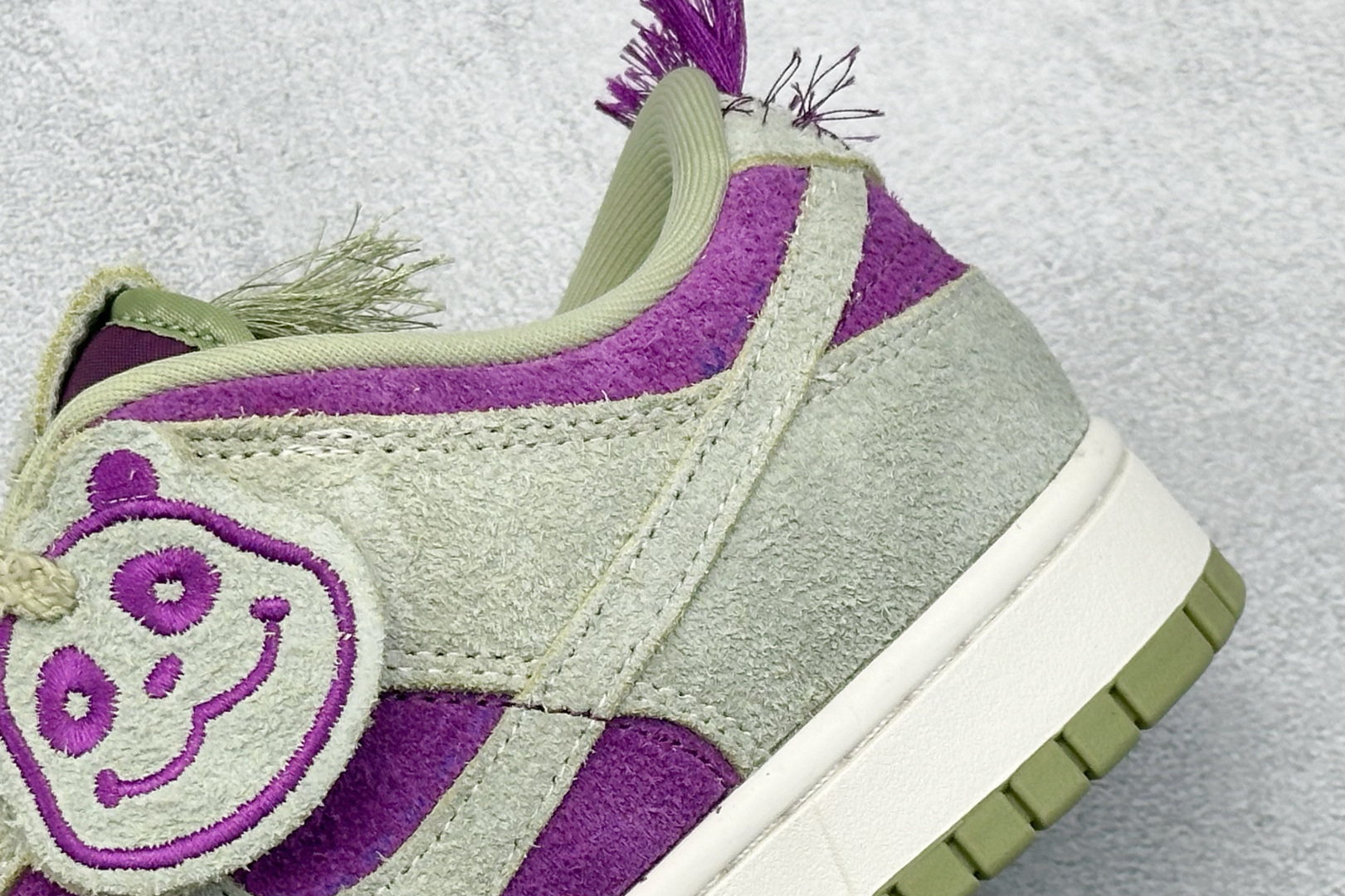 200 史诗级NIKE SB Dunk Low 绿紫 IB2990-500