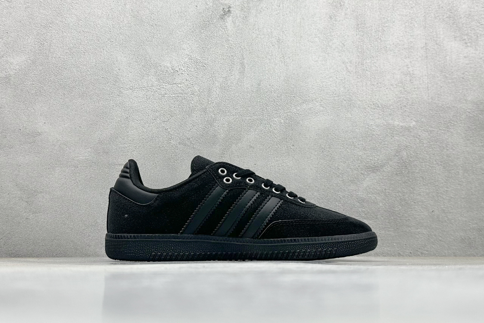 150 Adidas Originals Samba 阿迪达斯三叶草 桑巴舞系列绅士德训足球风百搭低帮休闲运动板鞋 KI6265-Chinese UA Cheap High Quatity Brand Clothes Bags handbags Sneakers wholesale wholesaler seller from China Factory suppliers Fashion Clothing Shoes best Quality Beautiful Price 150 Adidas Originals Samba 阿迪达斯三叶草 桑巴舞系列绅士德训足球风百搭低帮休闲运动板鞋 KI6265