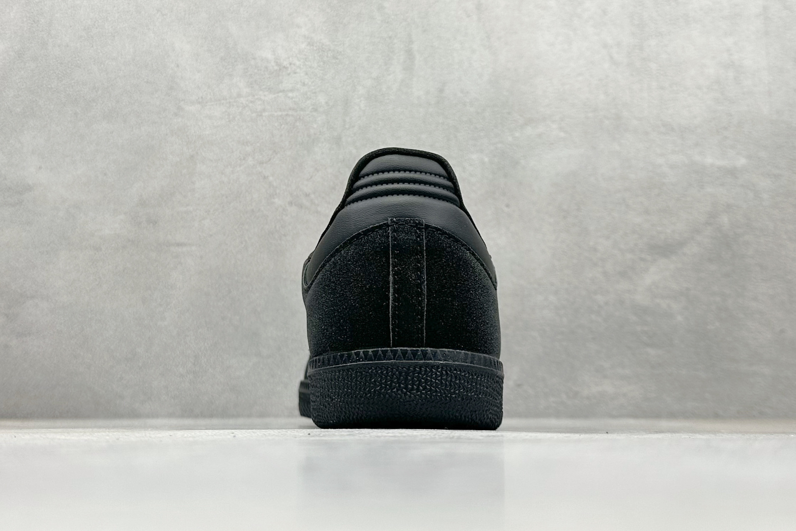 150 Adidas Originals Samba 阿迪达斯三叶草 桑巴舞系列绅士德训足球风百搭低帮休闲运动板鞋 KI6265-Chinese UA Cheap High Quatity Brand Clothes Bags handbags Sneakers wholesale wholesaler seller from China Factory suppliers Fashion Clothing Shoes best Quality Beautiful Price 150 Adidas Originals Samba 阿迪达斯三叶草 桑巴舞系列绅士德训足球风百搭低帮休闲运动板鞋 KI6265