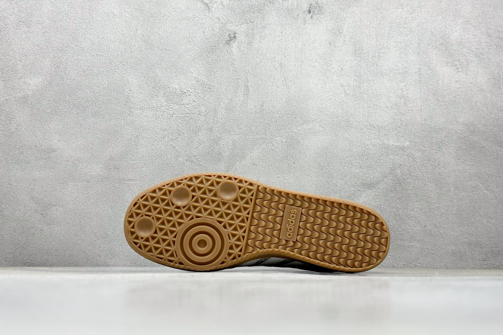 150 Adidas Originals Samba 阿迪达斯三叶草 桑巴舞系列绅士德训足球风百搭低帮休闲运动板鞋 KI6264