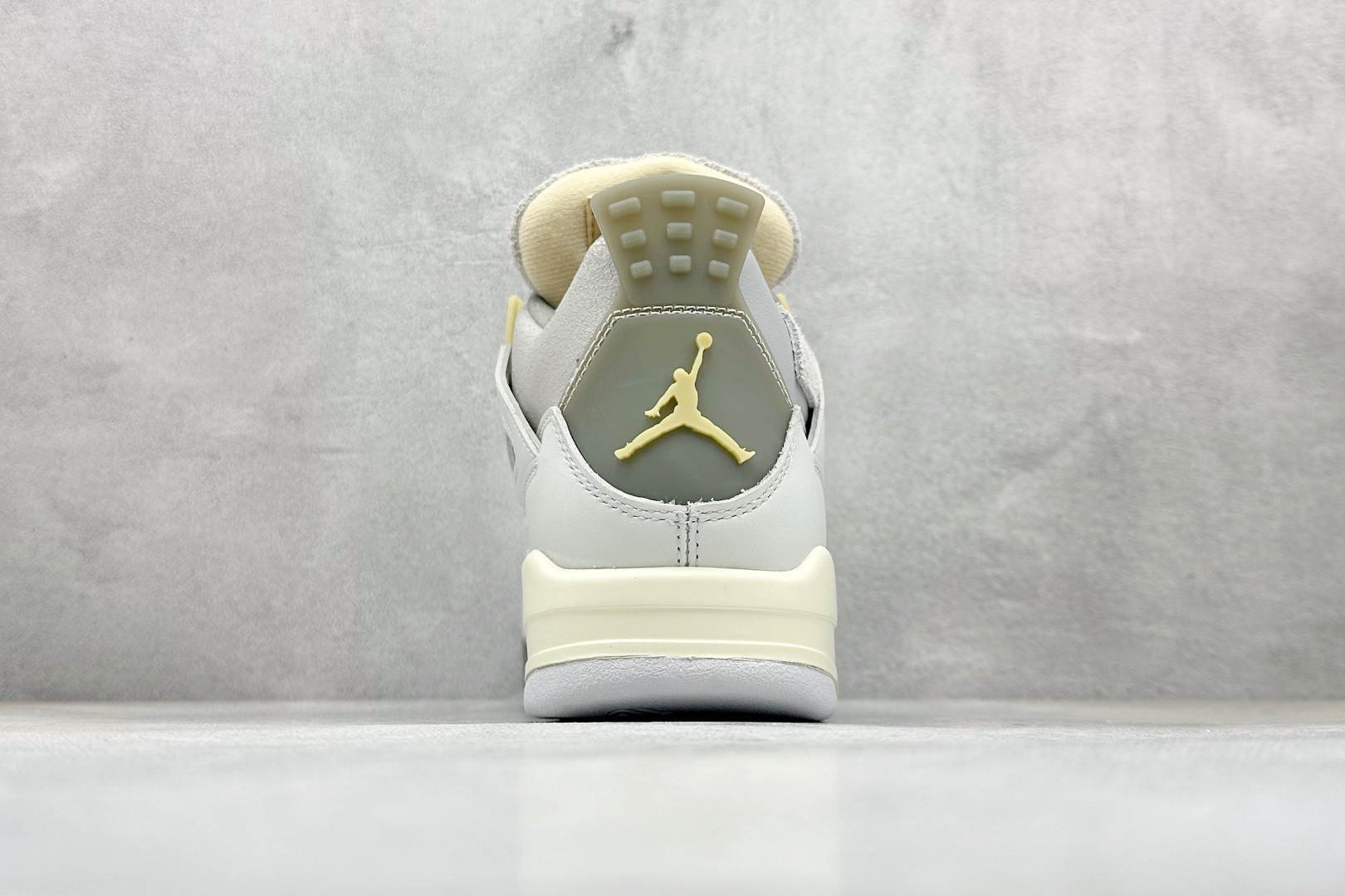 280 新F版Air Jordan AJ4 Retro 灰兔子 中帮篮球鞋 DV3742-021