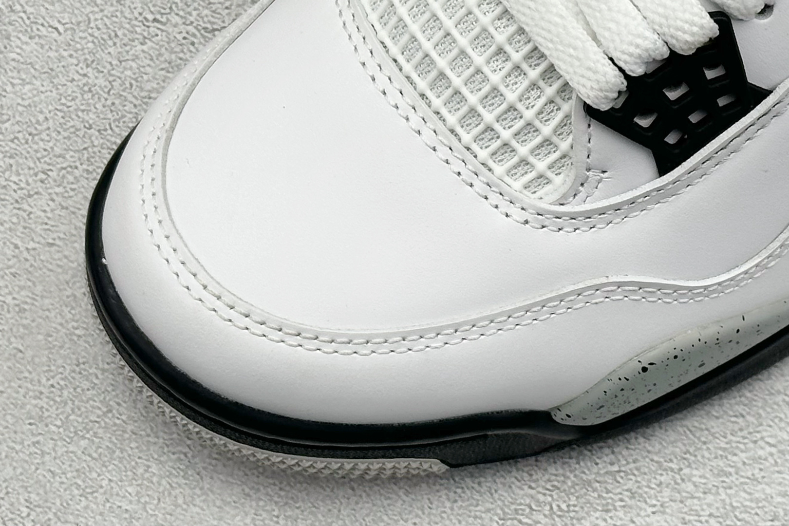 280 新F版Air Jordan AJ4 Retro 黑水泥 中帮篮球鞋 840606-192-Chinese UA Cheap High Quatity Brand Clothes Bags handbags Sneakers wholesale wholesaler seller from China Factory suppliers Fashion Clothing Shoes best Quality Beautiful Price 280 新F版Air Jordan AJ4 Retro 黑水泥 中帮篮球鞋 840606-192