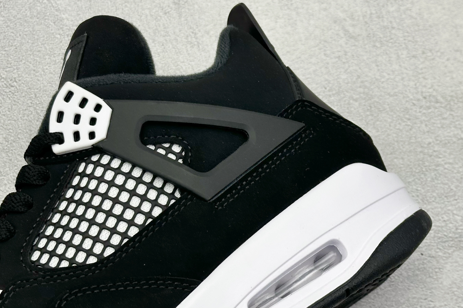 280 新F版Air Jordan AJ4 Retro 黑白 中帮篮球鞋 FQ8138-001