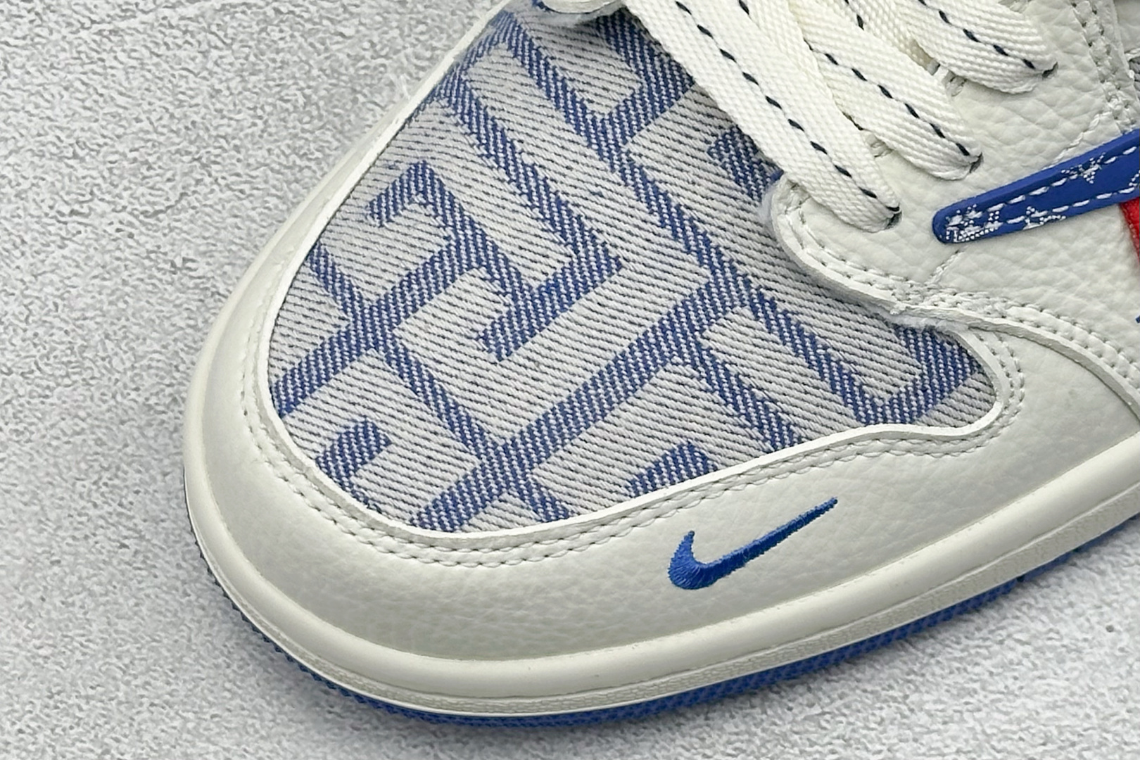 280 SC版Travis Scott x Fragment Design x Air Jordan 1 Low SP AJ1 乔1 LV联名 白蓝牛仔 低帮文化休闲板鞋 SC0601-055-Chinese UA Cheap High Quatity Brand Clothes Bags handbags Sneakers wholesale wholesaler seller from China Factory suppliers Fashion Clothing Shoes best Quality Beautiful Price 280 SC版Travis Scott x Fragment Design x Air Jordan 1 Low SP AJ1 乔1 LV联名 白蓝牛仔 低帮文化休闲板鞋 SC0601-055