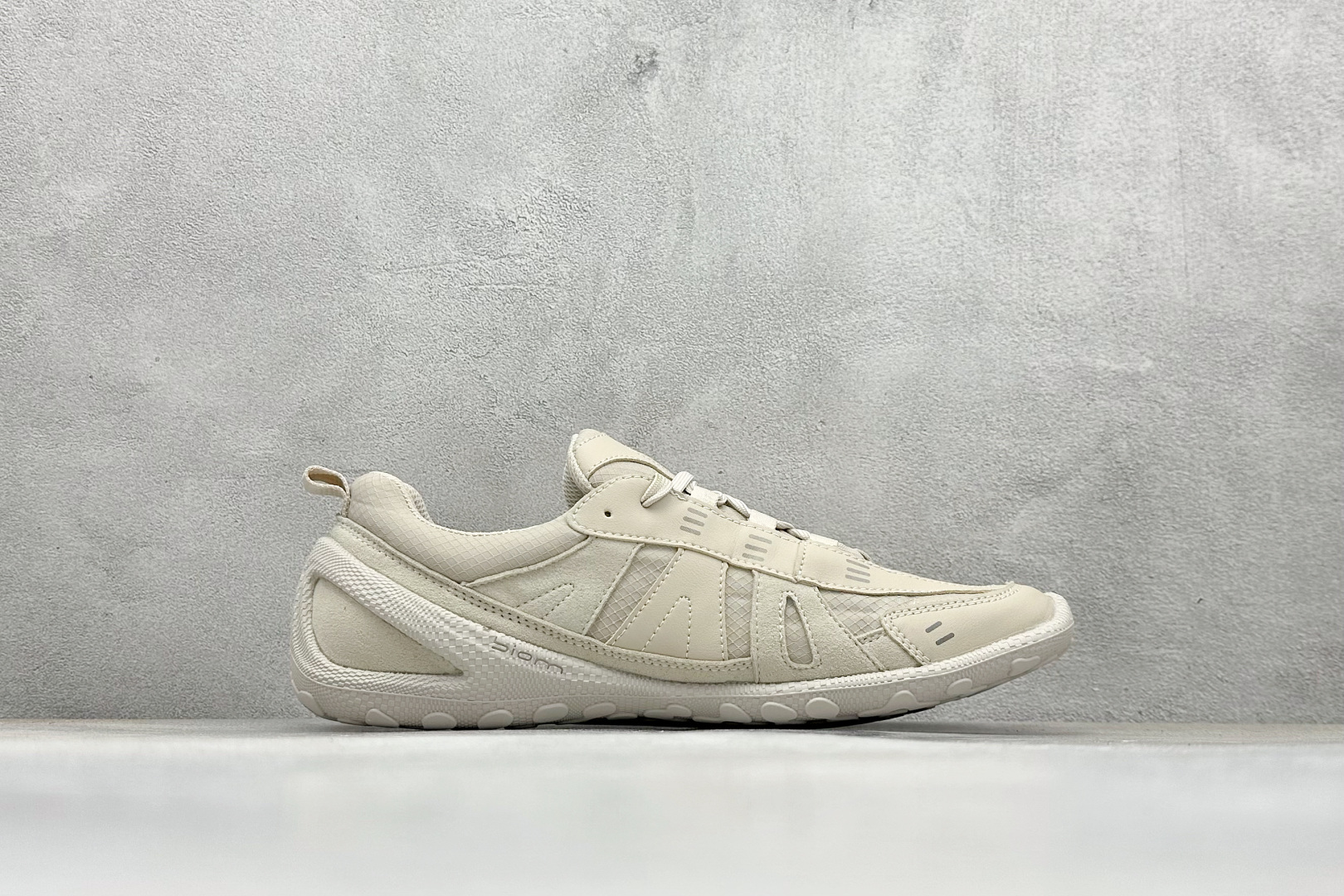 280 Ecco 爱步全新BIOM LITE系列创新薄底健步轻巧百搭赤足休闲鞋 802434