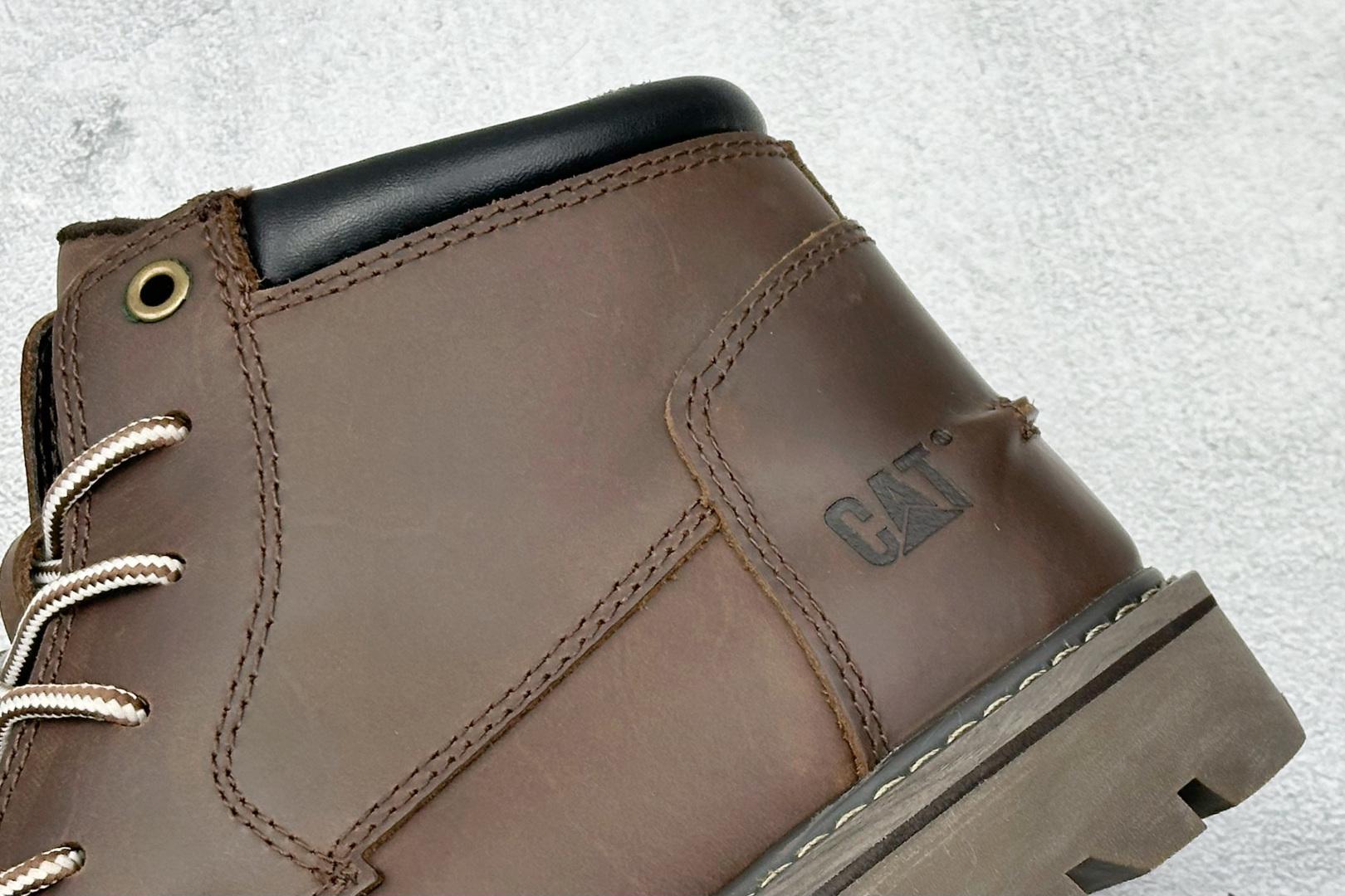 260 CAT卡特 硬汉推土机品牌经典百搭户外中帮休闲马丁靴系列