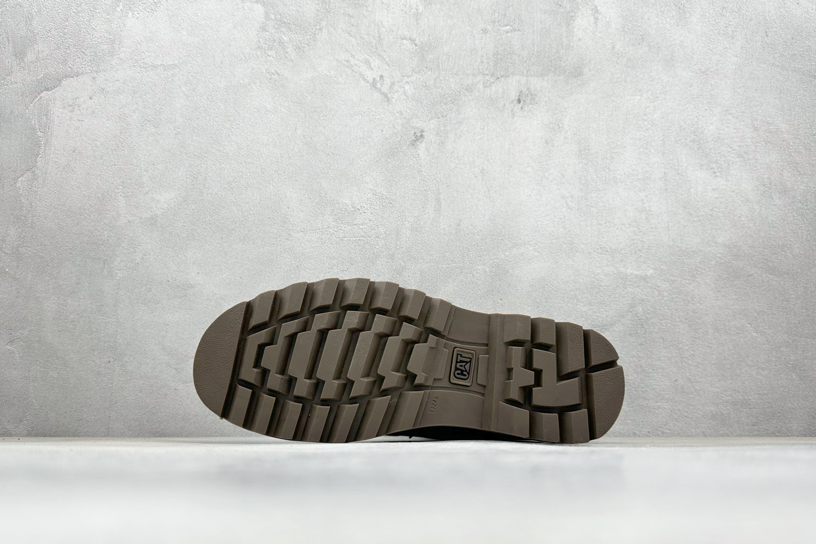 260 CAT卡特 硬汉推土机品牌经典百搭户外中帮休闲马丁靴系列