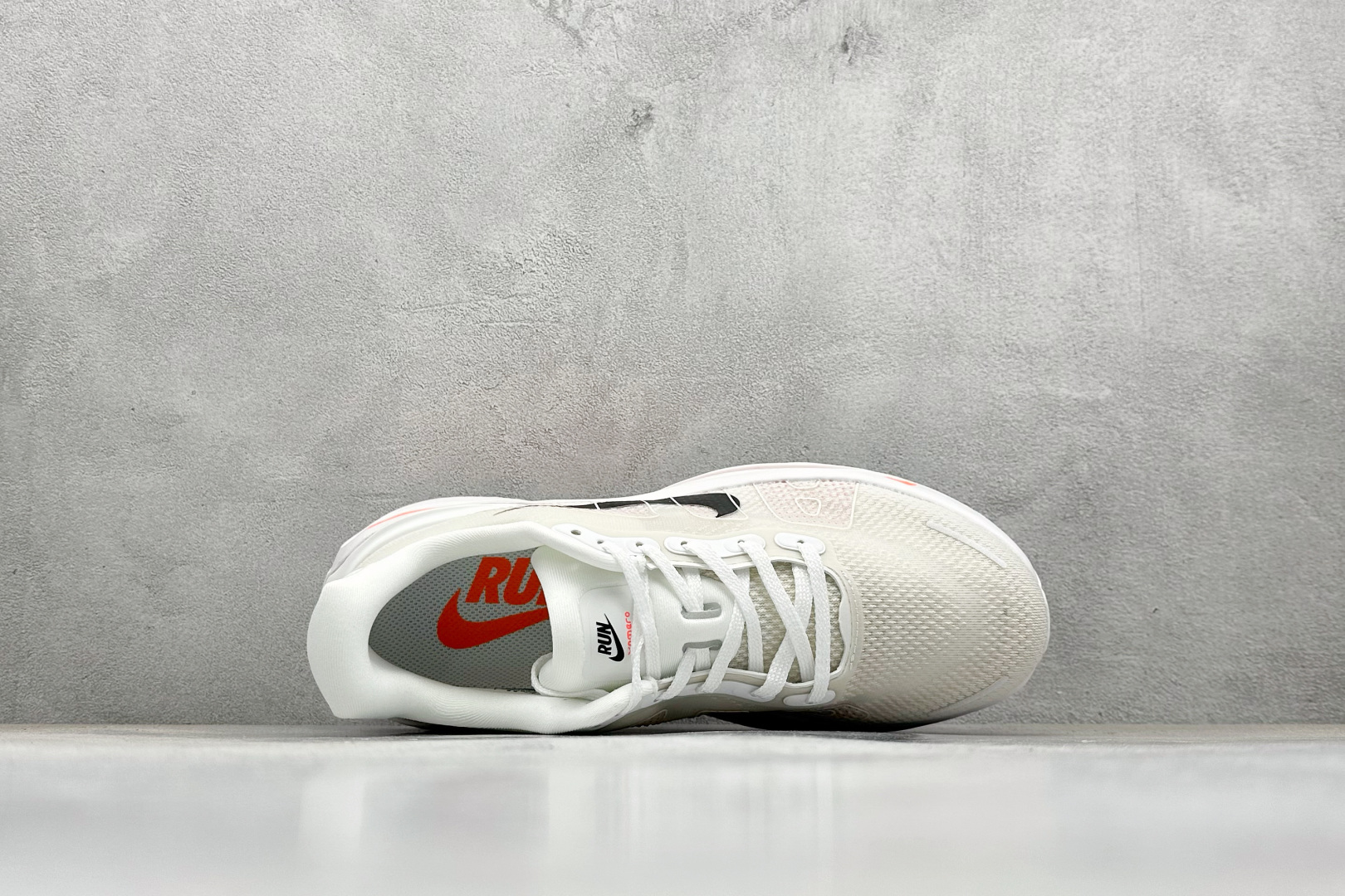 200 NIKE AIR ZOOM PEGASUS PREMIUM 舒适减震防滑 低帮跑步鞋 HQ2050-103