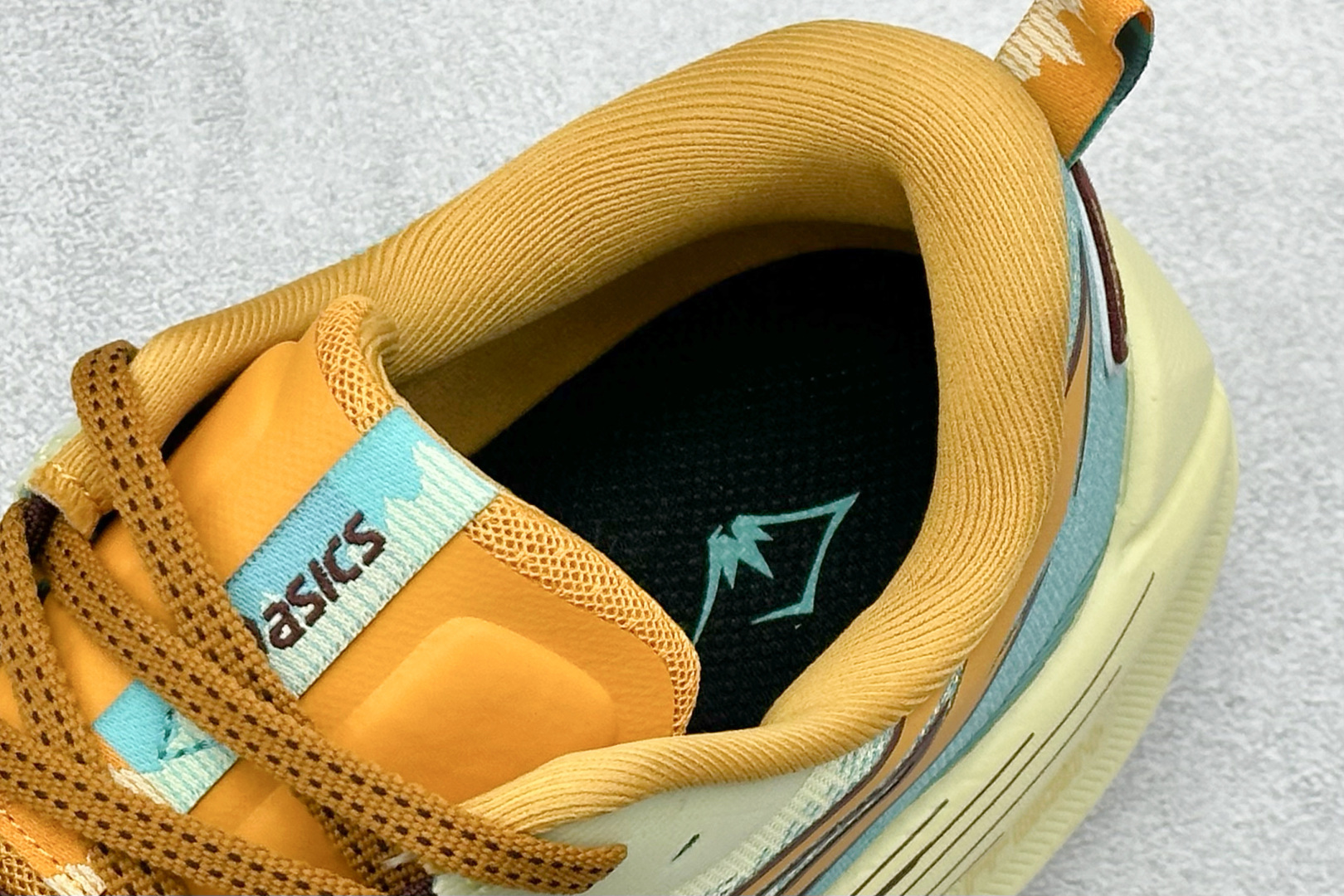 200 Asics Trabuco 4 亚瑟士运动休闲透气专业跑鞋 1011B976-750-Chinese UA Cheap High Quatity Brand Clothes Bags handbags Sneakers wholesale wholesaler seller from China Factory suppliers Fashion Clothing Shoes best Quality Beautiful Price 200 Asics Trabuco 4 亚瑟士运动休闲透气专业跑鞋 1011B976-750