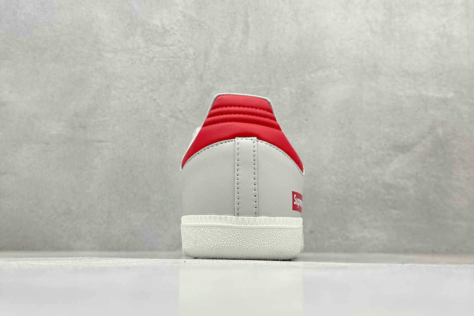 160 adidas originals Samba x Supreme 灰黑 桑巴舞系列复古经典轻便板鞋 GJ75814