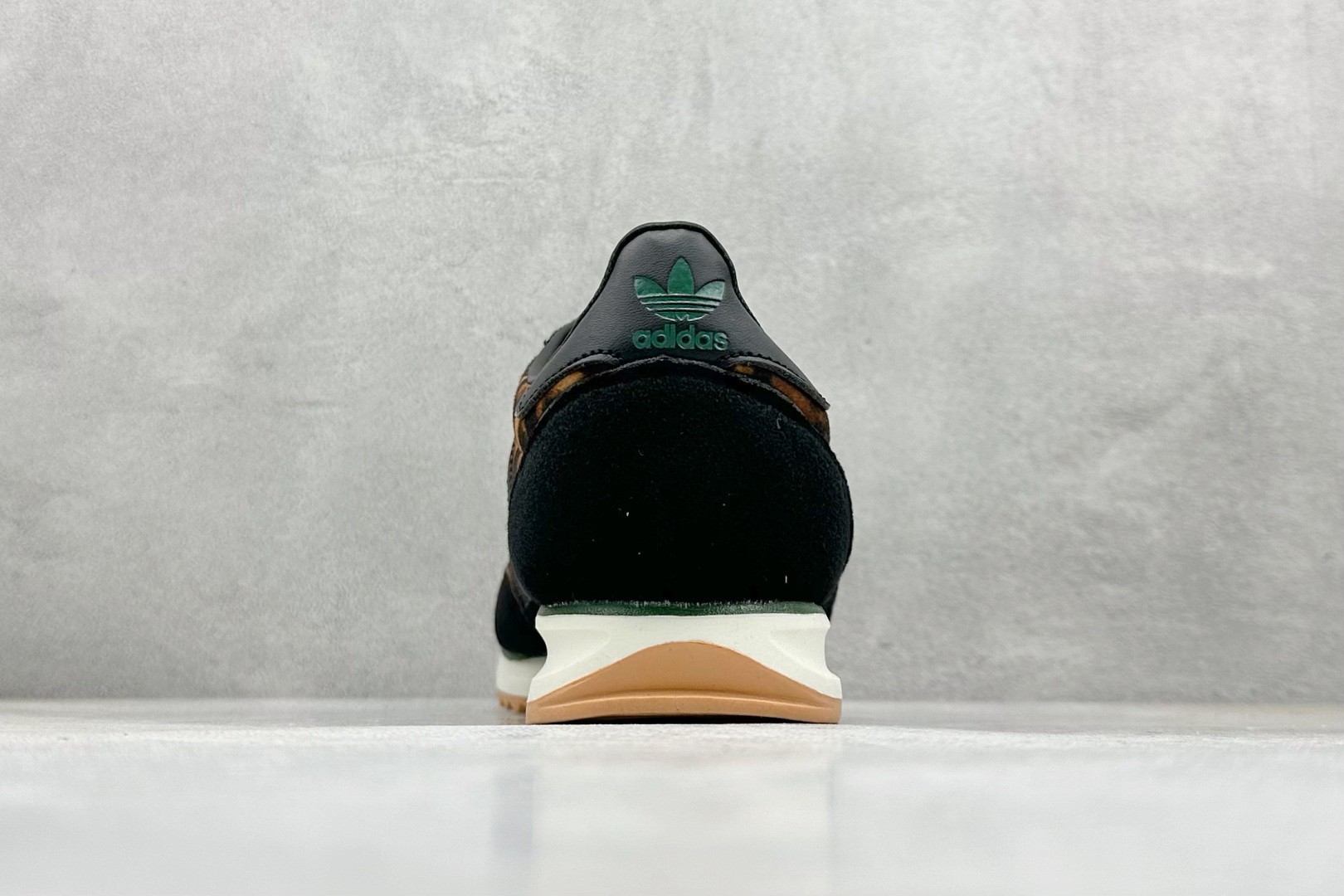 170 XS版AD Originals SL 72 RS 阿迪休闲防滑耐磨低帮板鞋 JI0187-Chinese UA Cheap High Quatity Brand Clothes Bags handbags Sneakers wholesale wholesaler seller from China Factory suppliers Fashion Clothing Shoes best Quality Beautiful Price 170 XS版AD Originals SL 72 RS 阿迪休闲防滑耐磨低帮板鞋 JI0187