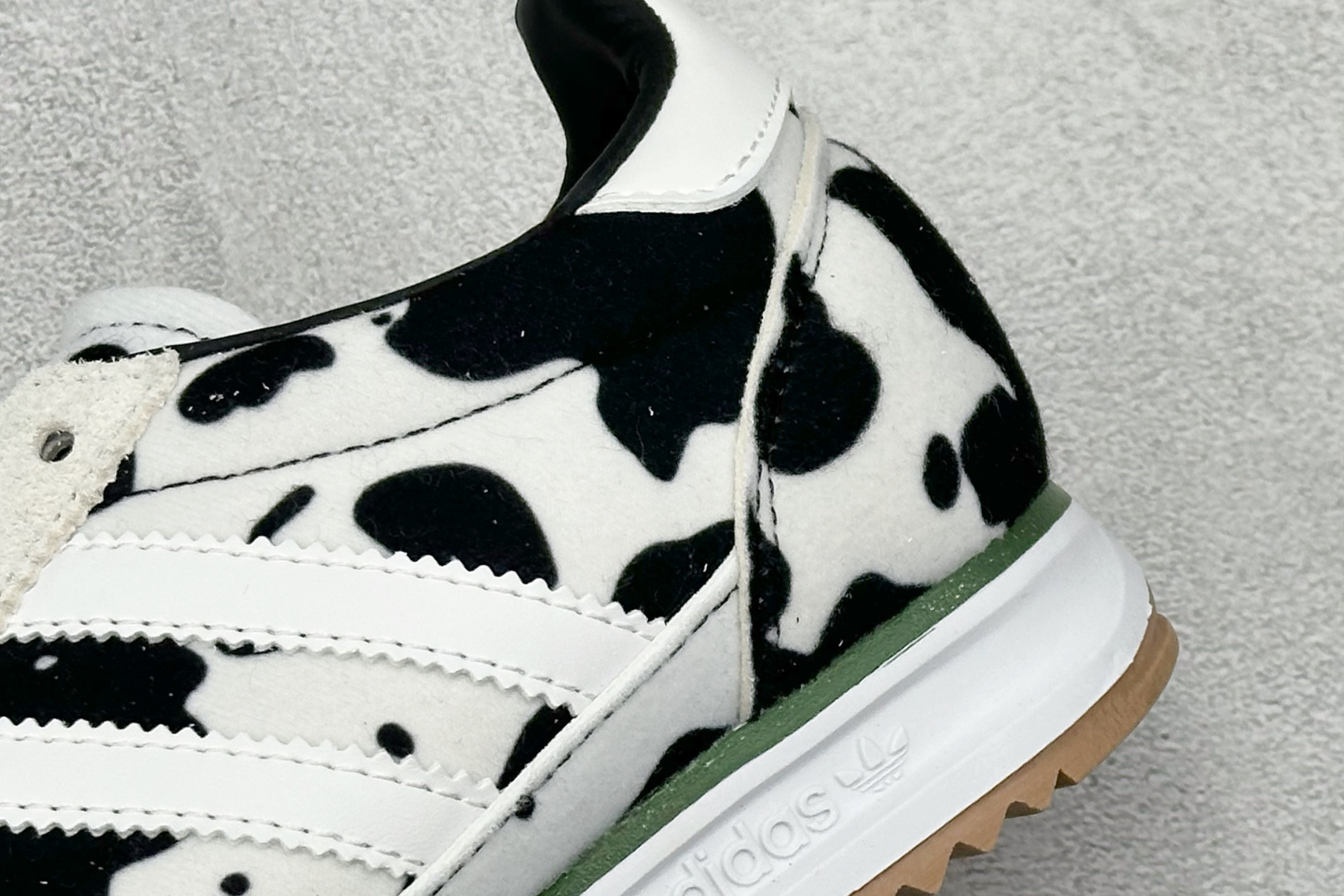 170 XS版AD Originals SL 72 RS 阿迪休闲防滑耐磨低帮板鞋 JR1639