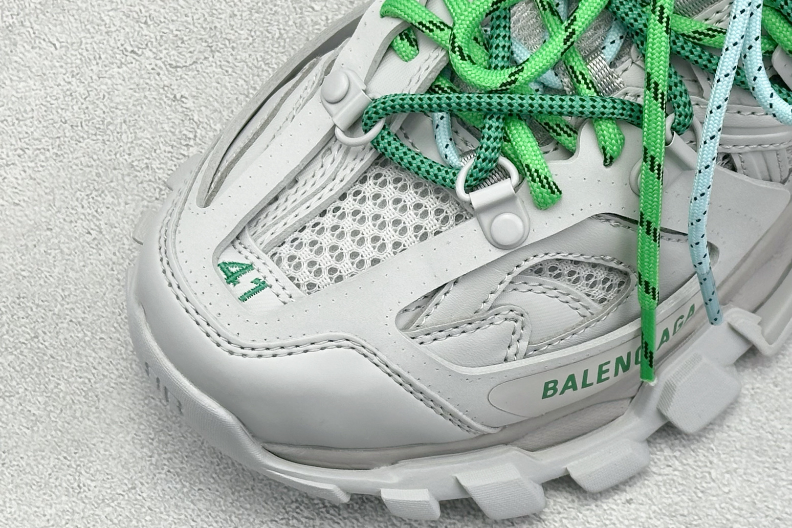 480 O Balenciaga Sneaker Tess s.Gomma 巴黎3.0 三代户外网面概念鞋 800592WTRHK-Chinese UA Cheap High Quatity Brand Clothes Bags handbags Sneakers wholesale wholesaler seller from China Factory suppliers Fashion Clothing Shoes best Quality Beautiful Price 480 O Balenciaga Sneaker Tess s.Gomma 巴黎3.0 三代户外网面概念鞋 800592WTRHK