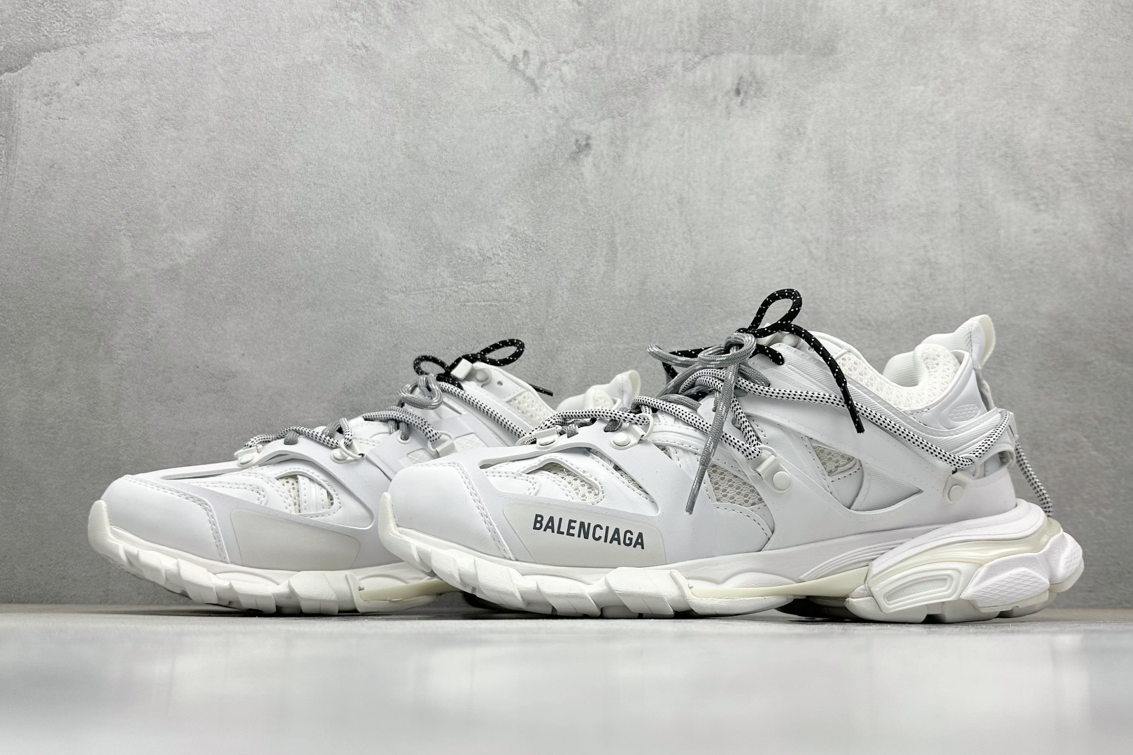 480 O Balenciaga Sneaker Tess s.Gomma 巴黎3.0 三代户外网面概念鞋 800592WTRHK