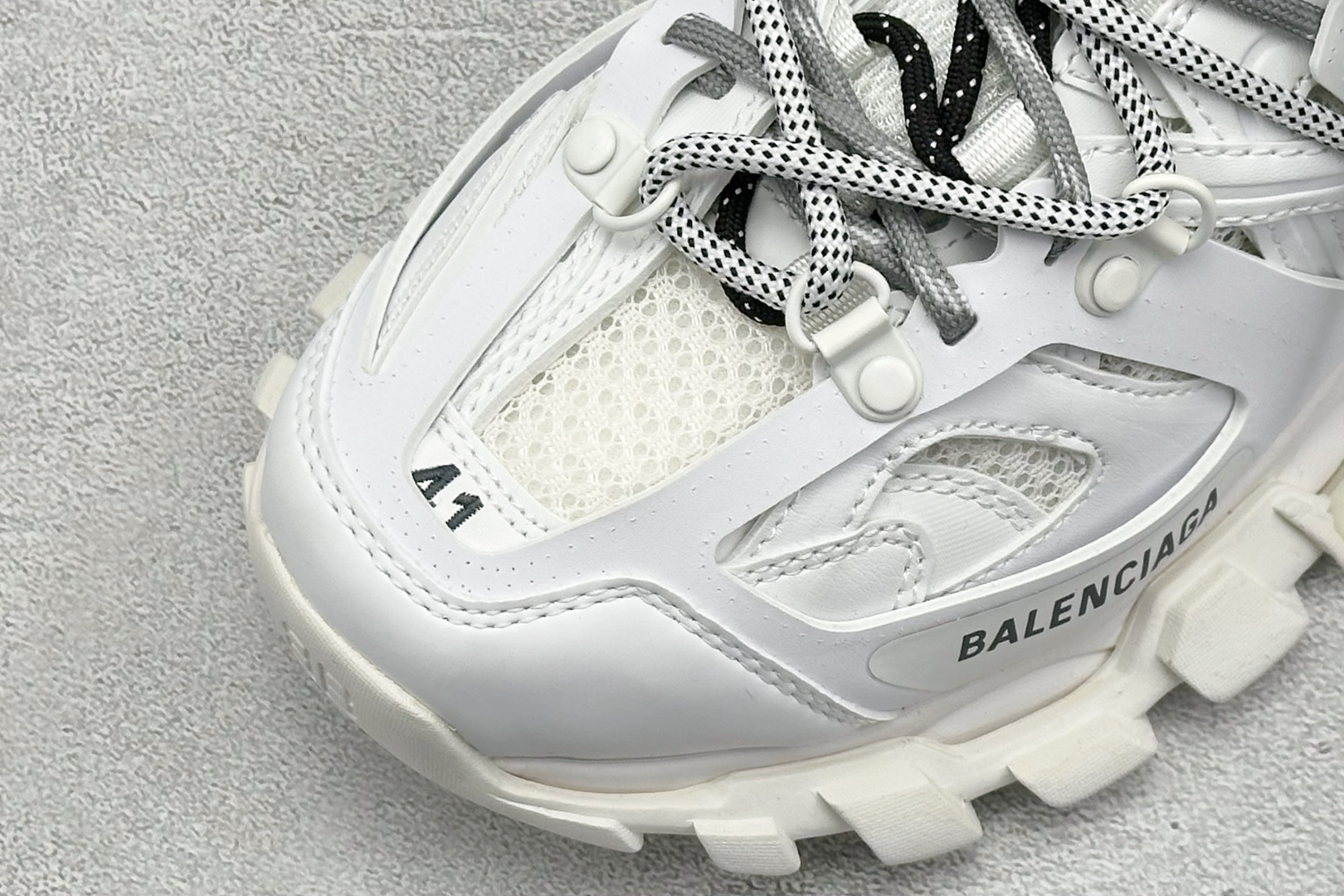 480 O Balenciaga Sneaker Tess s.Gomma 巴黎3.0 三代户外网面概念鞋 800592WTRHK