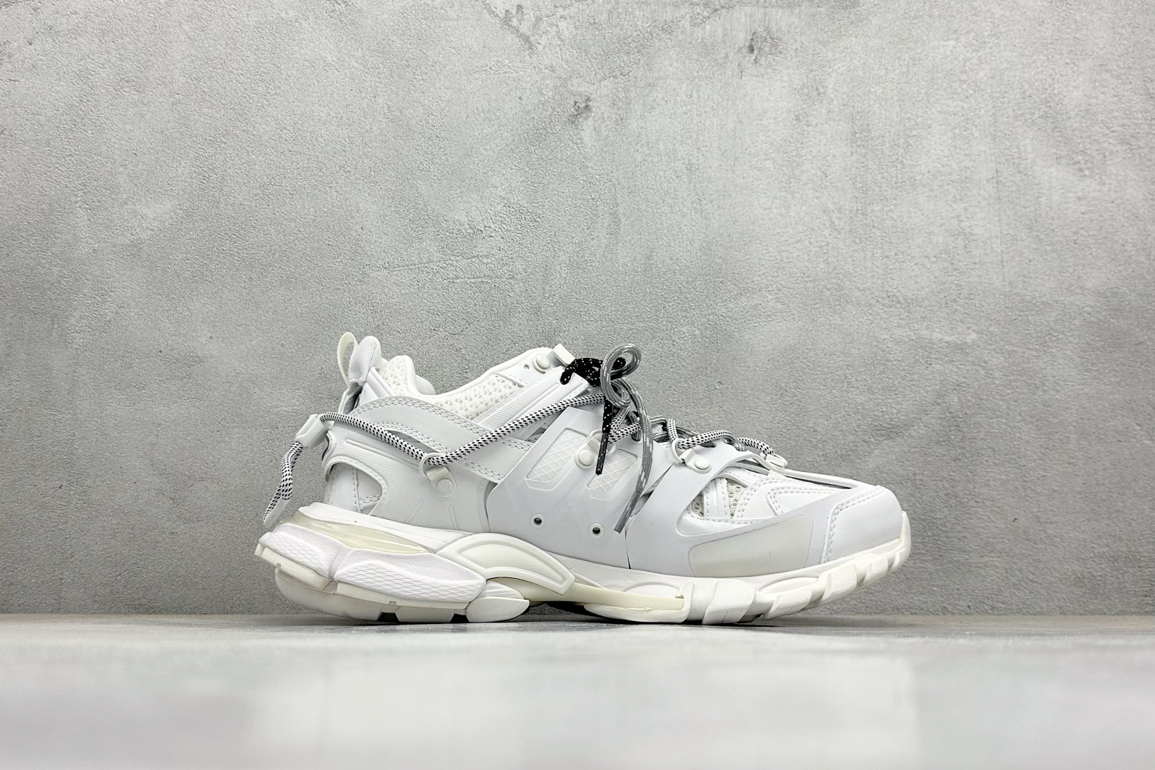 480 O Balenciaga Sneaker Tess s.Gomma 巴黎3.0 三代户外网面概念鞋 800592WTRHK