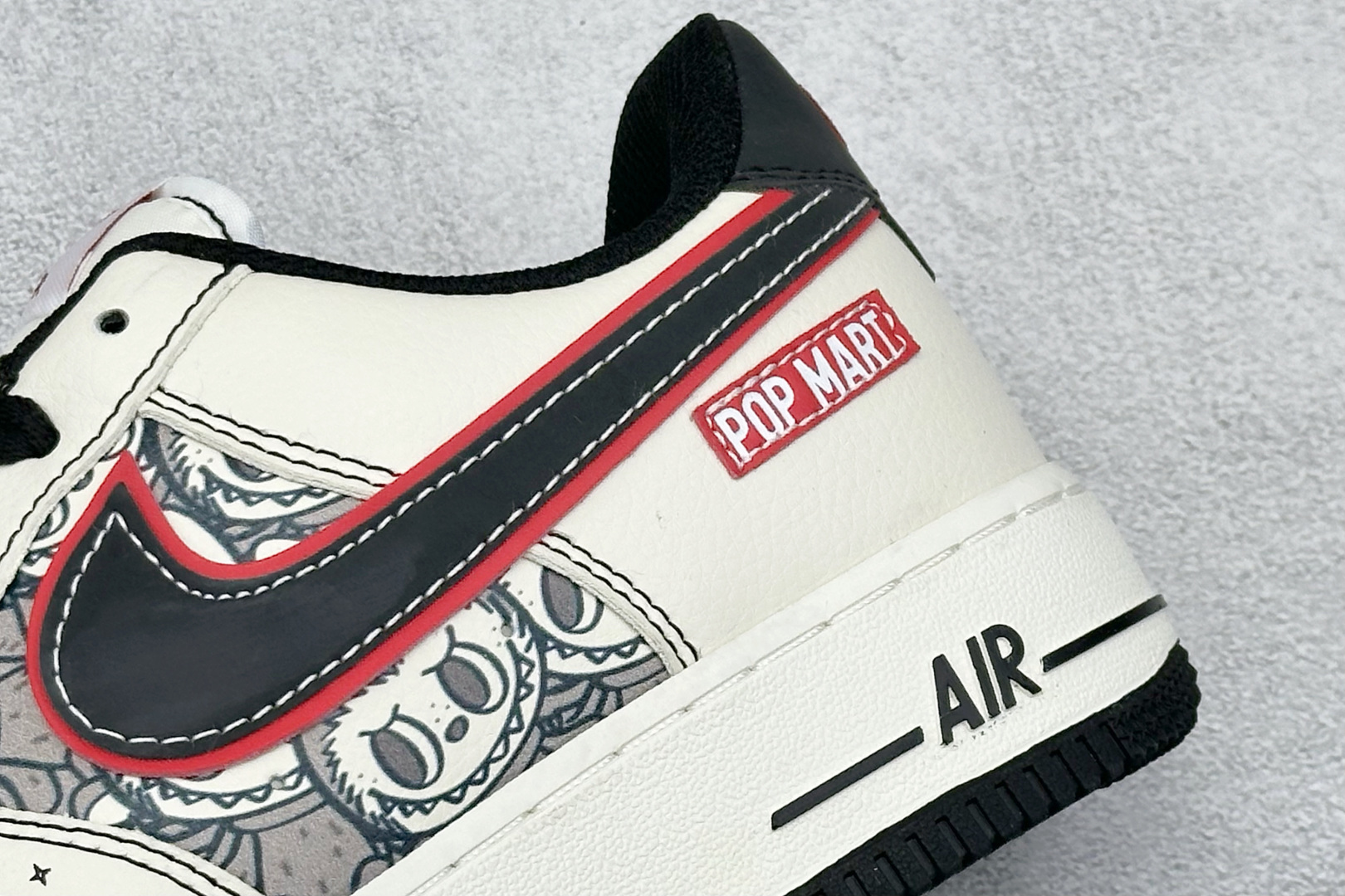 260 SC版Nike Air Force 1 Low 07 x LABUBU 白黑小勾 HQ1688-001