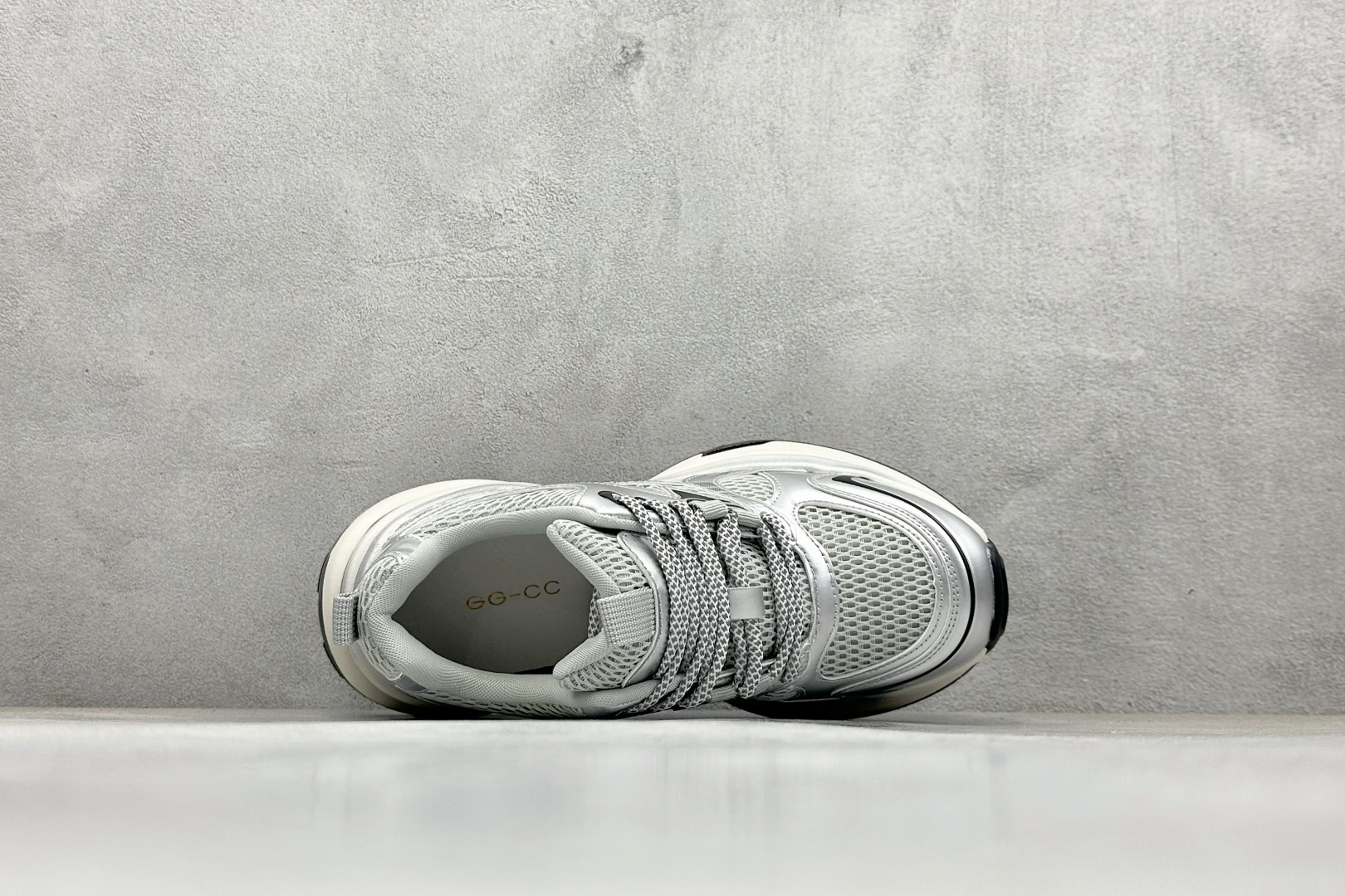 220 GG-CC 周也同款 星际航行 银色 银角大王厚底增高休闲运动鞋老爹鞋-Chinese UA Cheap High Quatity Brand Clothes Bags handbags Sneakers wholesale wholesaler seller from China Factory suppliers Fashion Clothing Shoes best Quality Beautiful Price 220 GG-CC 周也同款 星际航行 银色 银角大王厚底增高休闲运动鞋老爹鞋