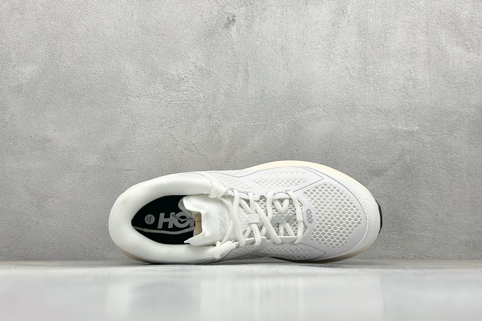 200 HOKA ONE ONE Clifton ONE9 克里夫顿9代专业性能减震公路跑步鞋 1155370/FCG