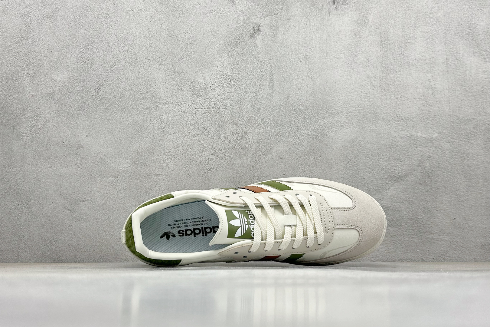 160 Adidas originals Samba x 纪梵希联名 桑巴舞系列复古经典轻便板鞋 GJ75805