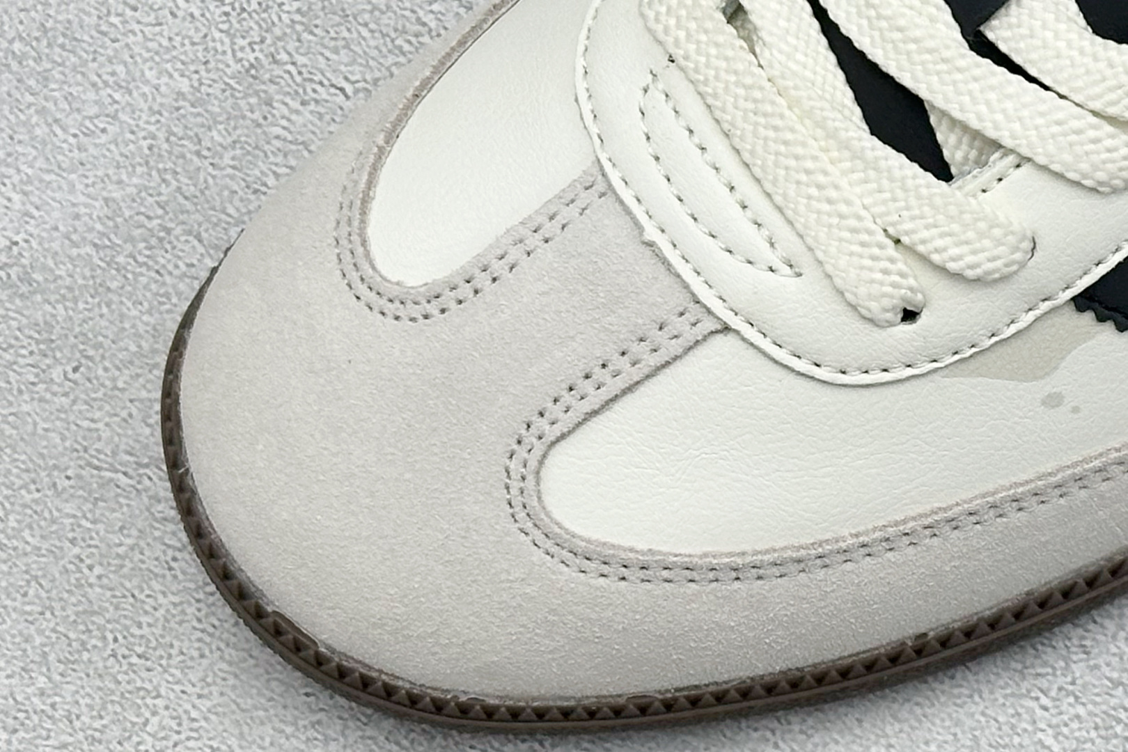 160 Adidas originals Samba x MLB联名 桑巴舞系列复古经典轻便板鞋 GJ75812-Chinese UA Cheap High Quatity Brand Clothes Bags handbags Sneakers wholesale wholesaler seller from China Factory suppliers Fashion Clothing Shoes best Quality Beautiful Price 160 Adidas originals Samba x MLB联名 桑巴舞系列复古经典轻便板鞋 GJ75812